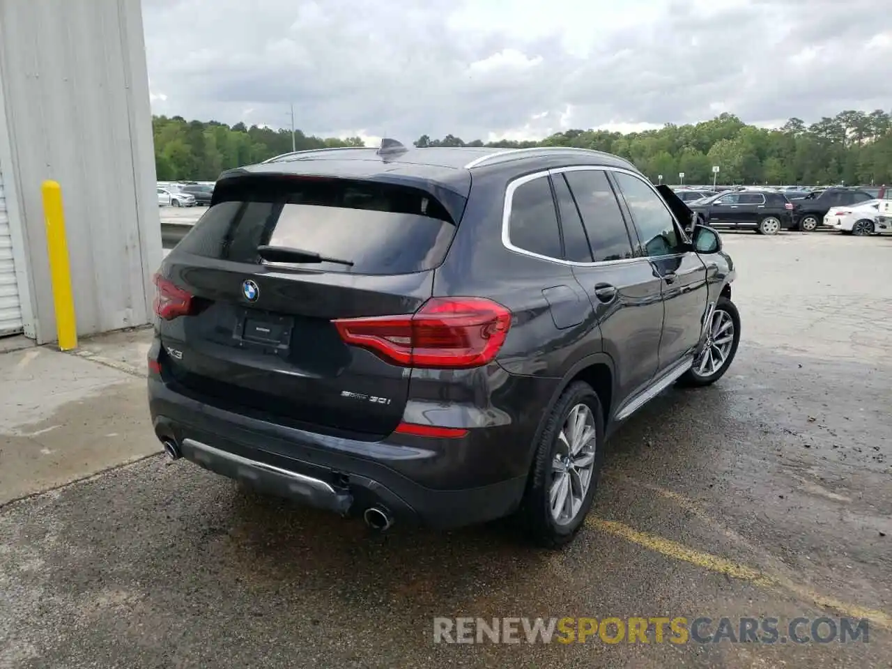 4 Photograph of a damaged car 5UXTR7C53KLF33644 BMW X3 2019