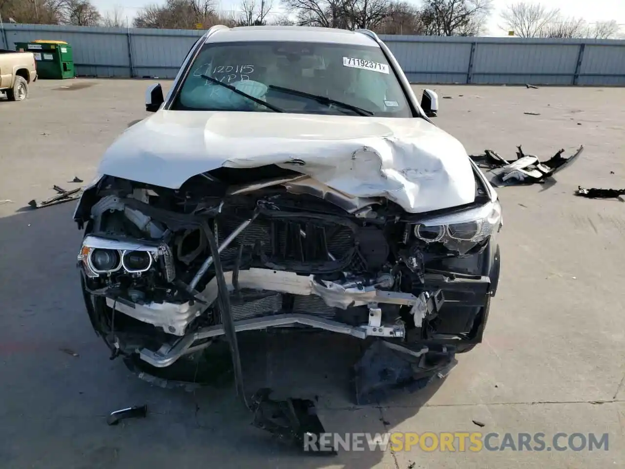 9 Photograph of a damaged car 5UXTR7C53KLR39694 BMW X3 2019