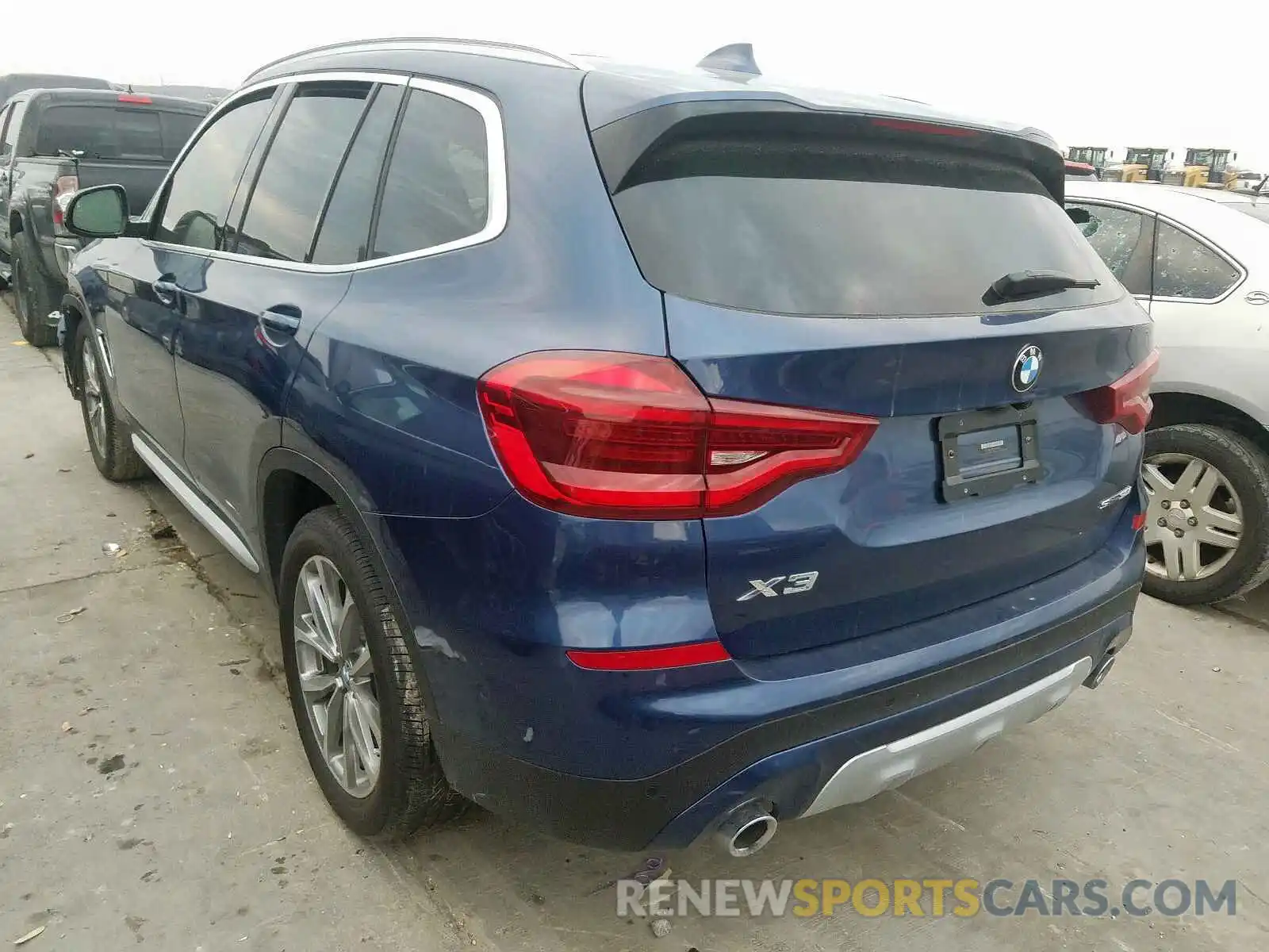 3 Photograph of a damaged car 5UXTR7C53KLR45771 BMW X3 2019