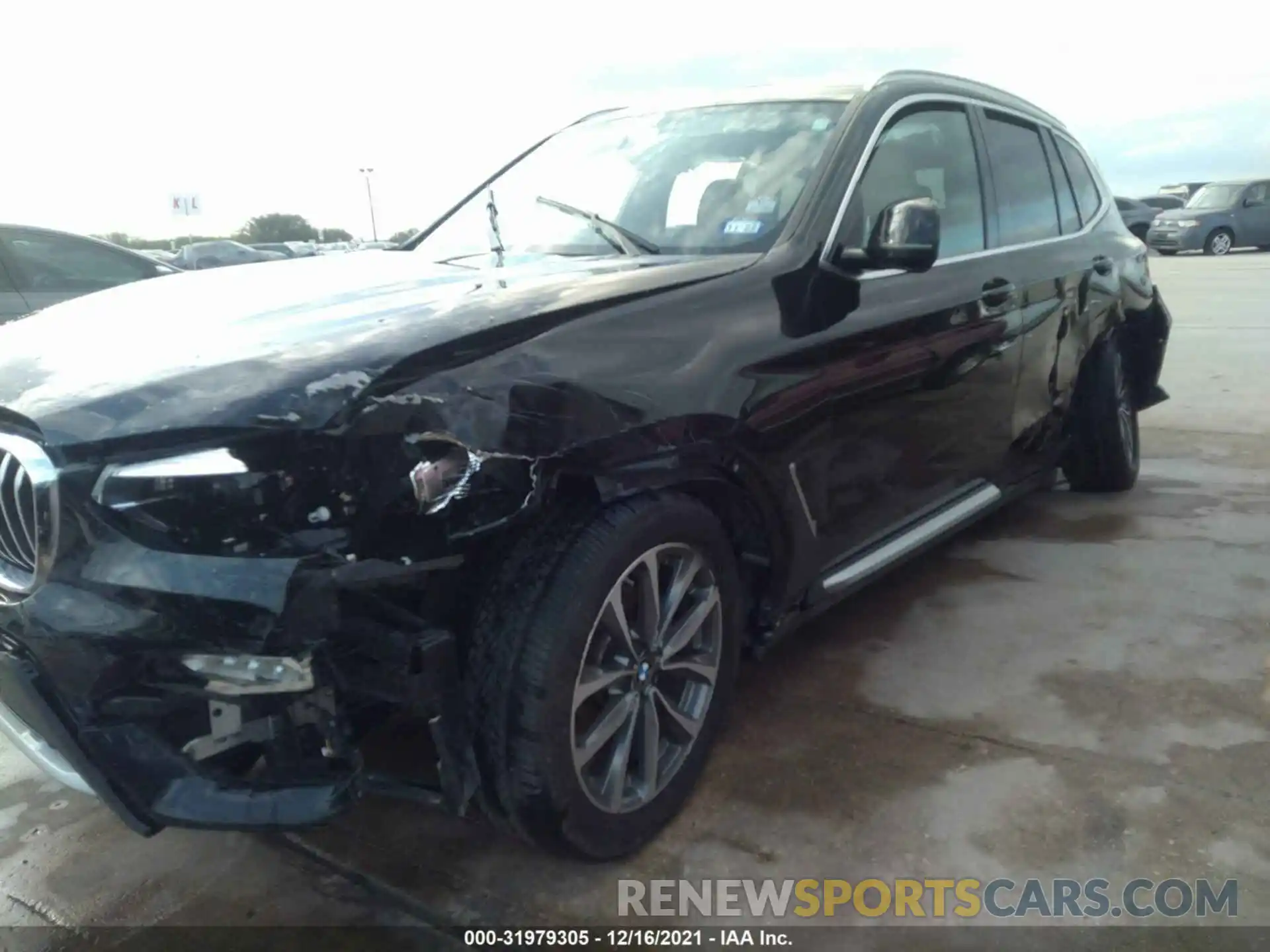 6 Photograph of a damaged car 5UXTR7C53KLR48315 BMW X3 2019