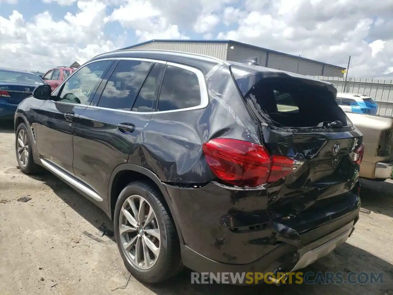 3 Photograph of a damaged car 5UXTR7C53KLR48962 BMW X3 2019