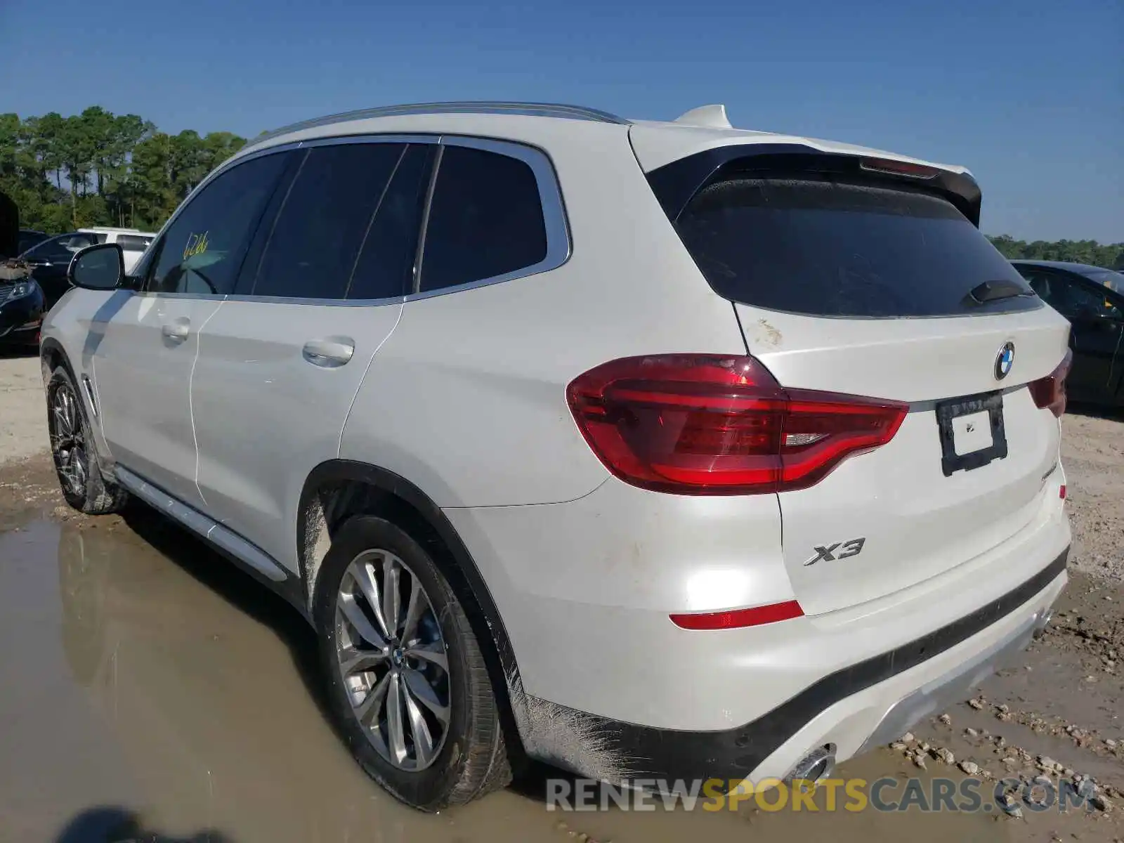 3 Photograph of a damaged car 5UXTR7C53KLR49366 BMW X3 2019