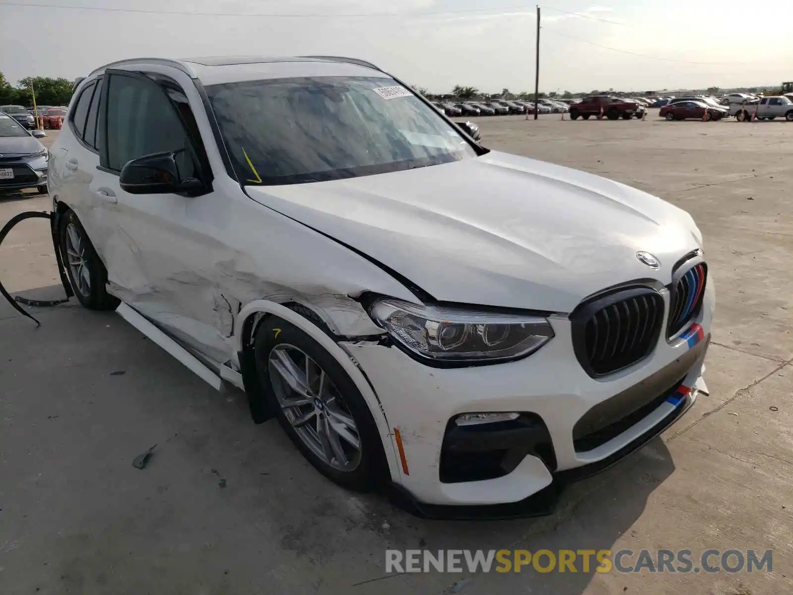 1 Photograph of a damaged car 5UXTR7C54KLE93672 BMW X3 2019