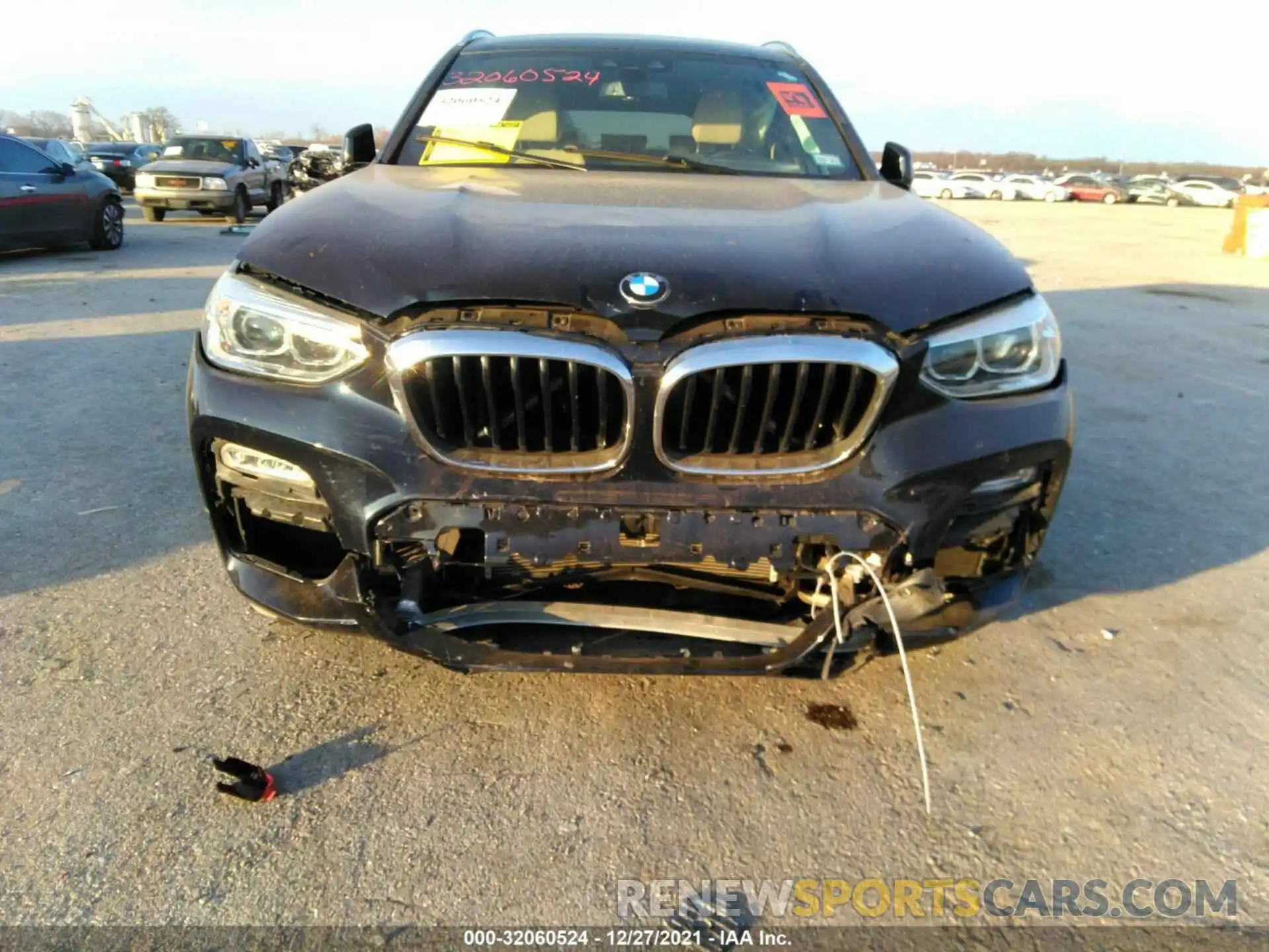 6 Photograph of a damaged car 5UXTR7C54KLE93915 BMW X3 2019