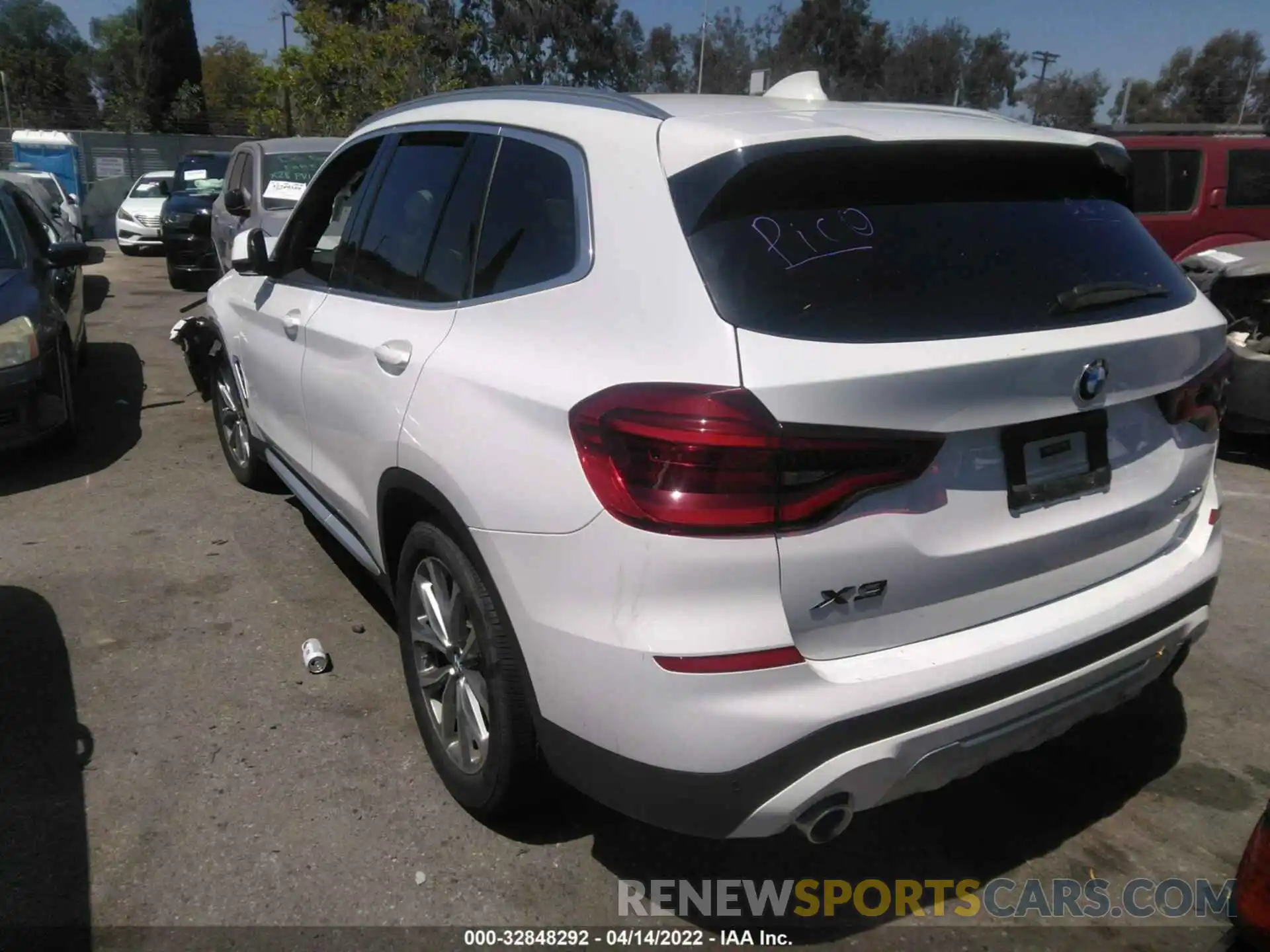 3 Photograph of a damaged car 5UXTR7C54KLE94238 BMW X3 2019