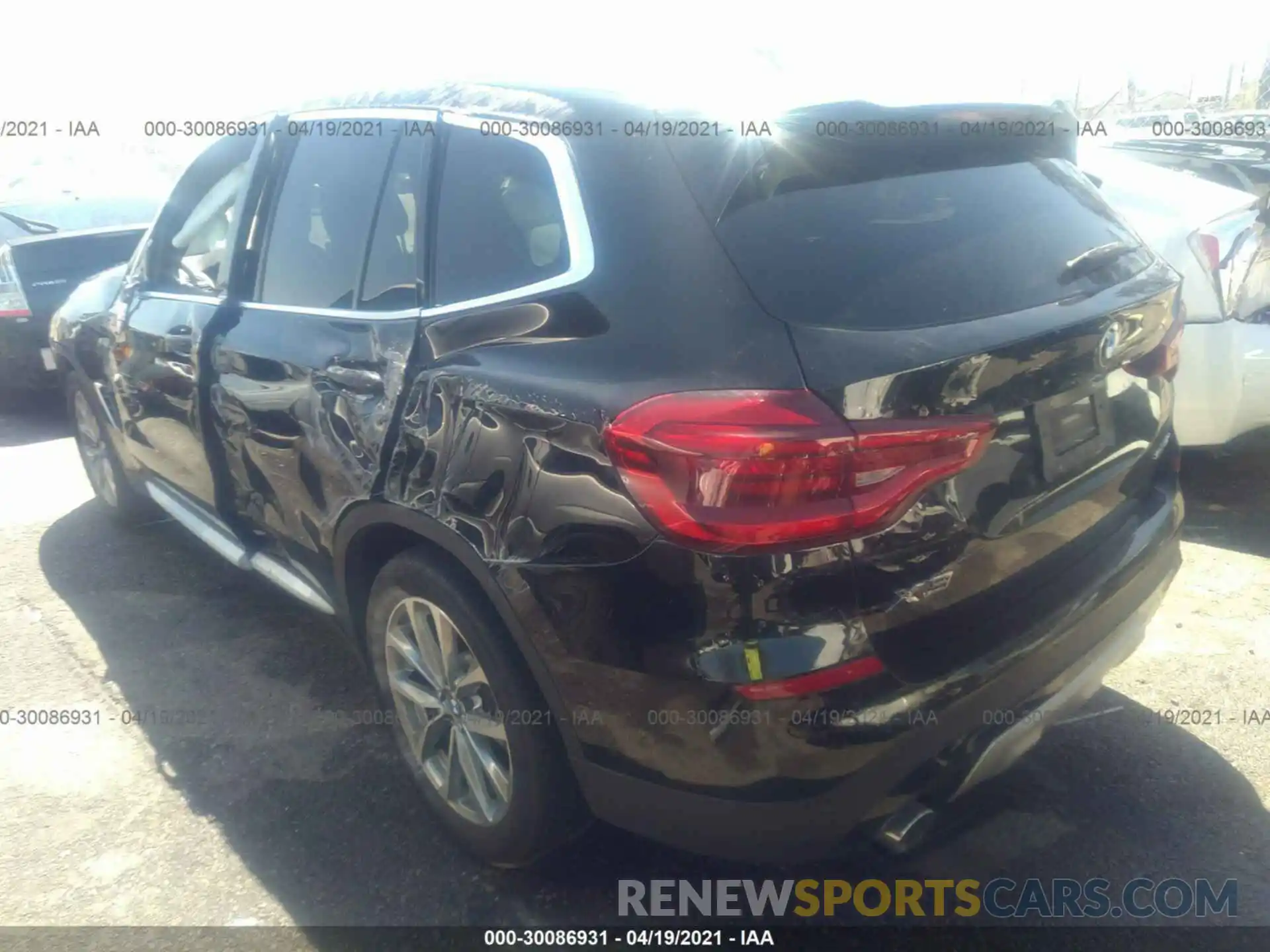 3 Photograph of a damaged car 5UXTR7C54KLE96281 BMW X3 2019