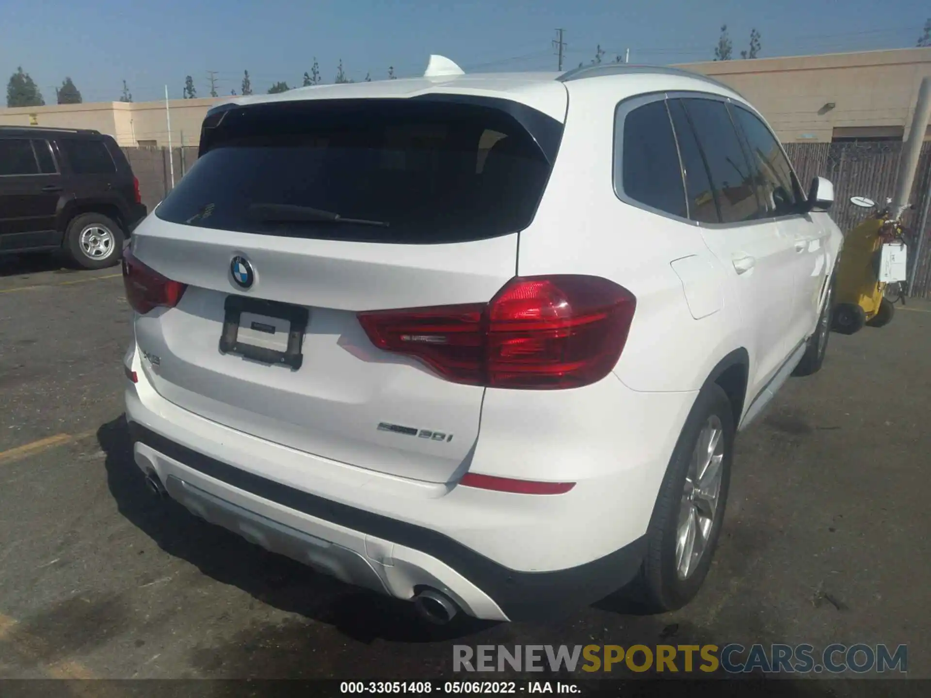 4 Фотография поврежденного автомобиля 5UXTR7C54KLE98015 BMW X3 2019