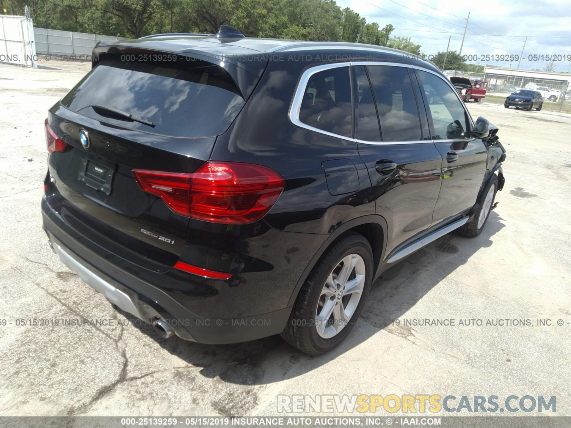 4 Photograph of a damaged car 5UXTR7C54KLF27366 BMW X3 2019