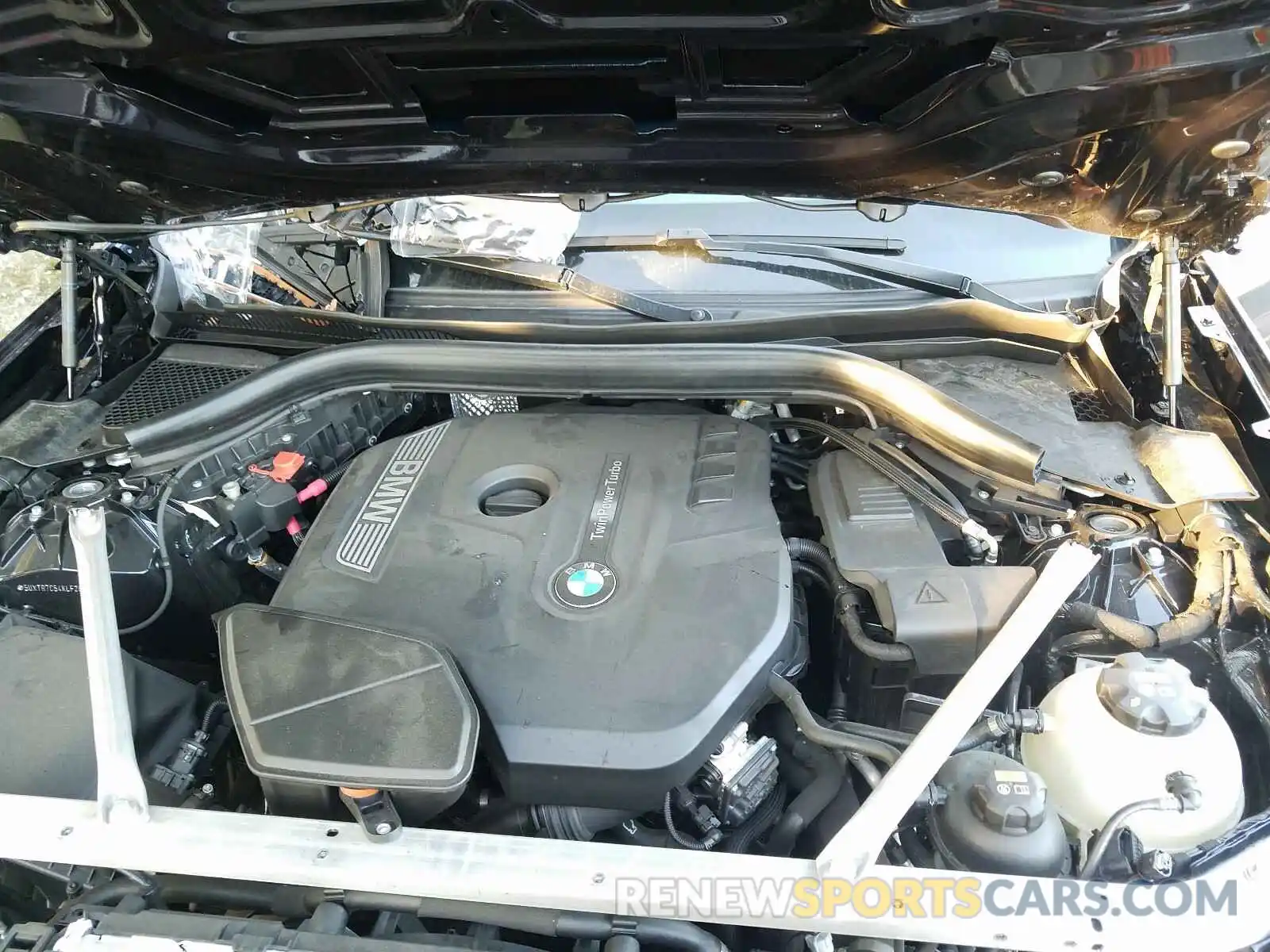 7 Фотография поврежденного автомобиля 5UXTR7C54KLF28680 BMW X3 2019