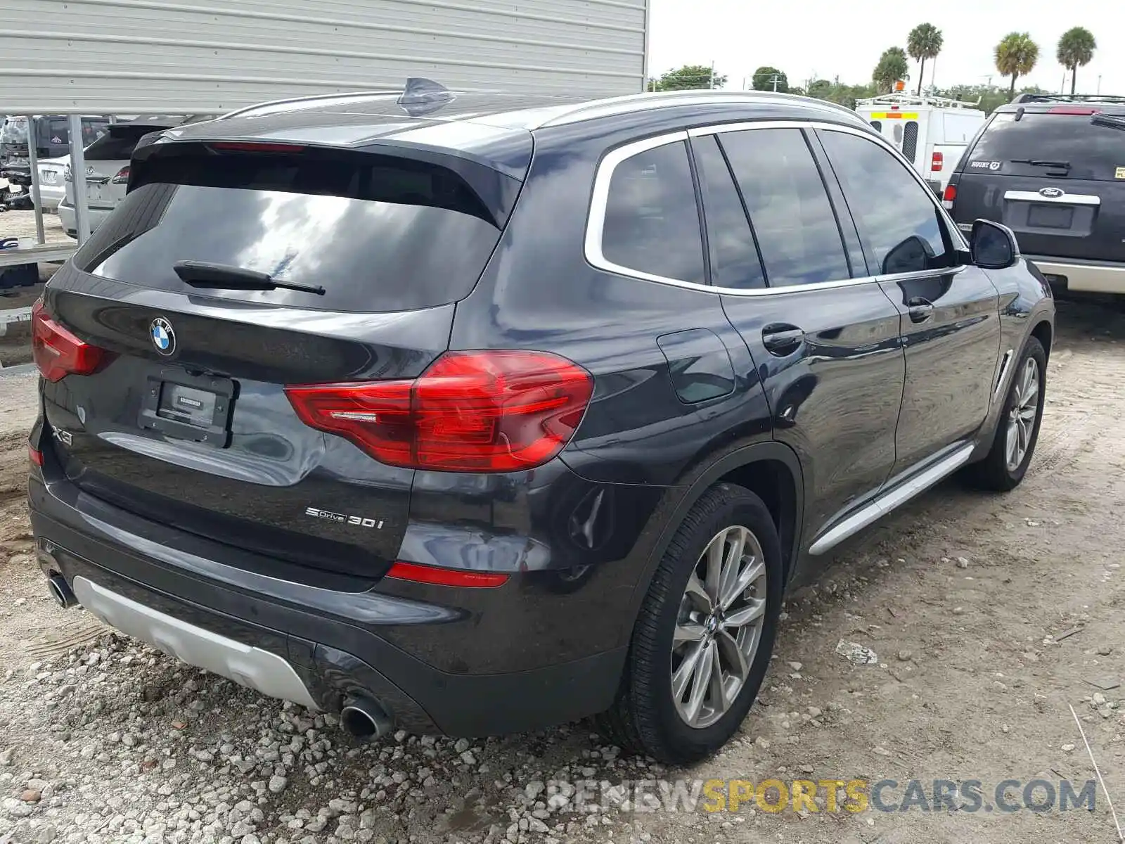 4 Фотография поврежденного автомобиля 5UXTR7C54KLF30669 BMW X3 2019