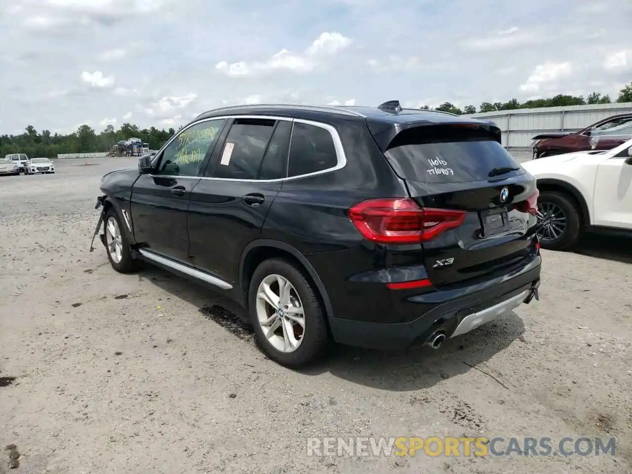 3 Photograph of a damaged car 5UXTR7C54KLF34365 BMW X3 2019