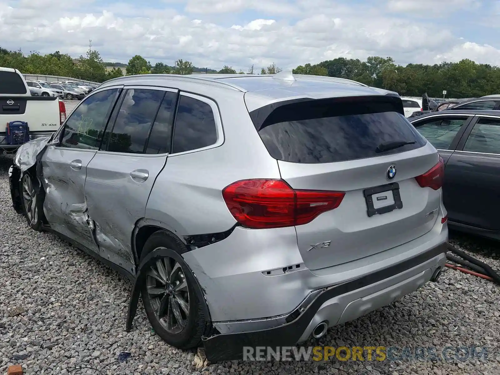 3 Photograph of a damaged car 5UXTR7C54KLR46492 BMW X3 2019