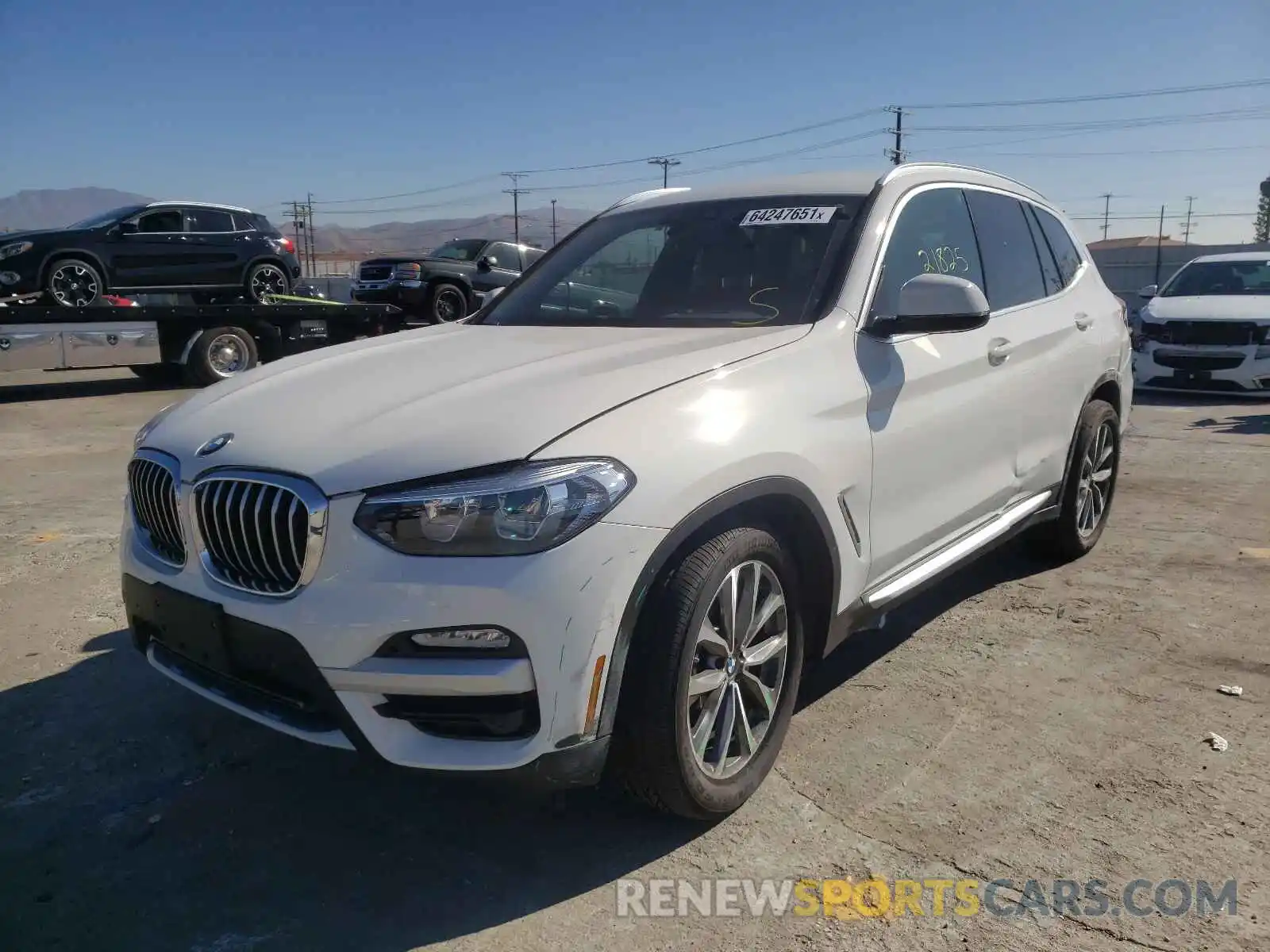 2 Photograph of a damaged car 5UXTR7C54KLR47612 BMW X3 2019