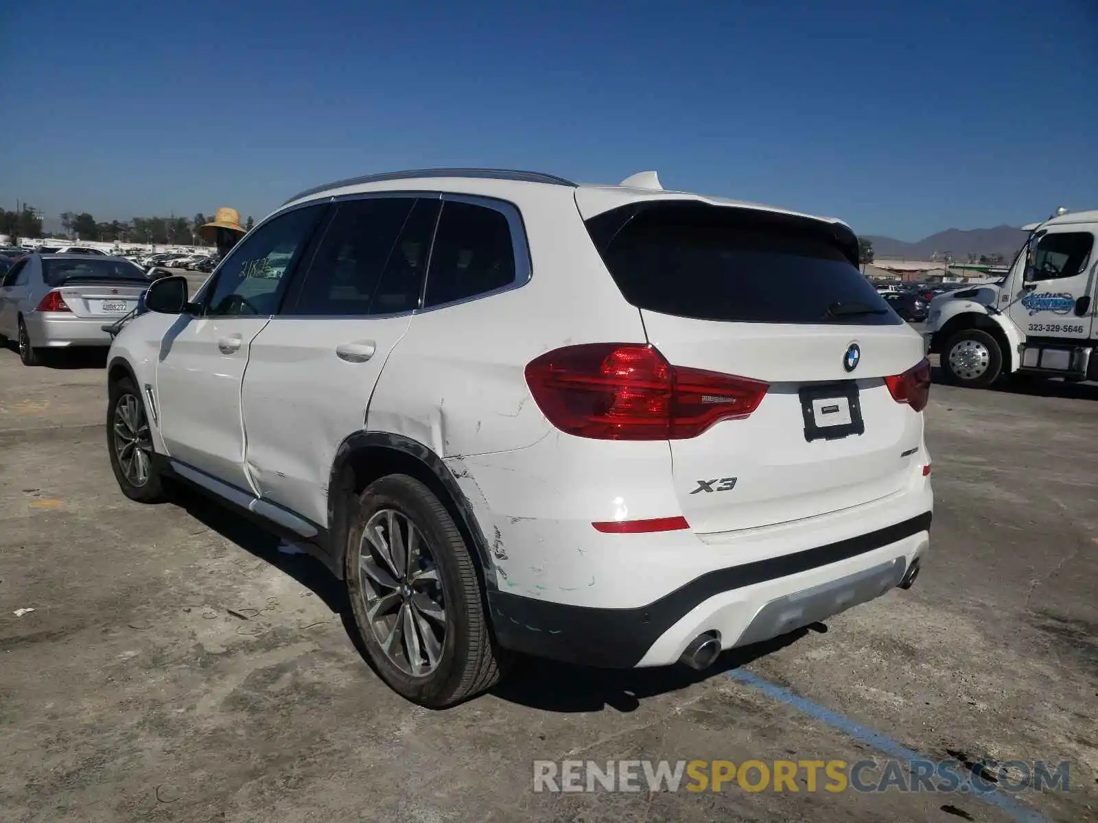 3 Photograph of a damaged car 5UXTR7C54KLR47612 BMW X3 2019