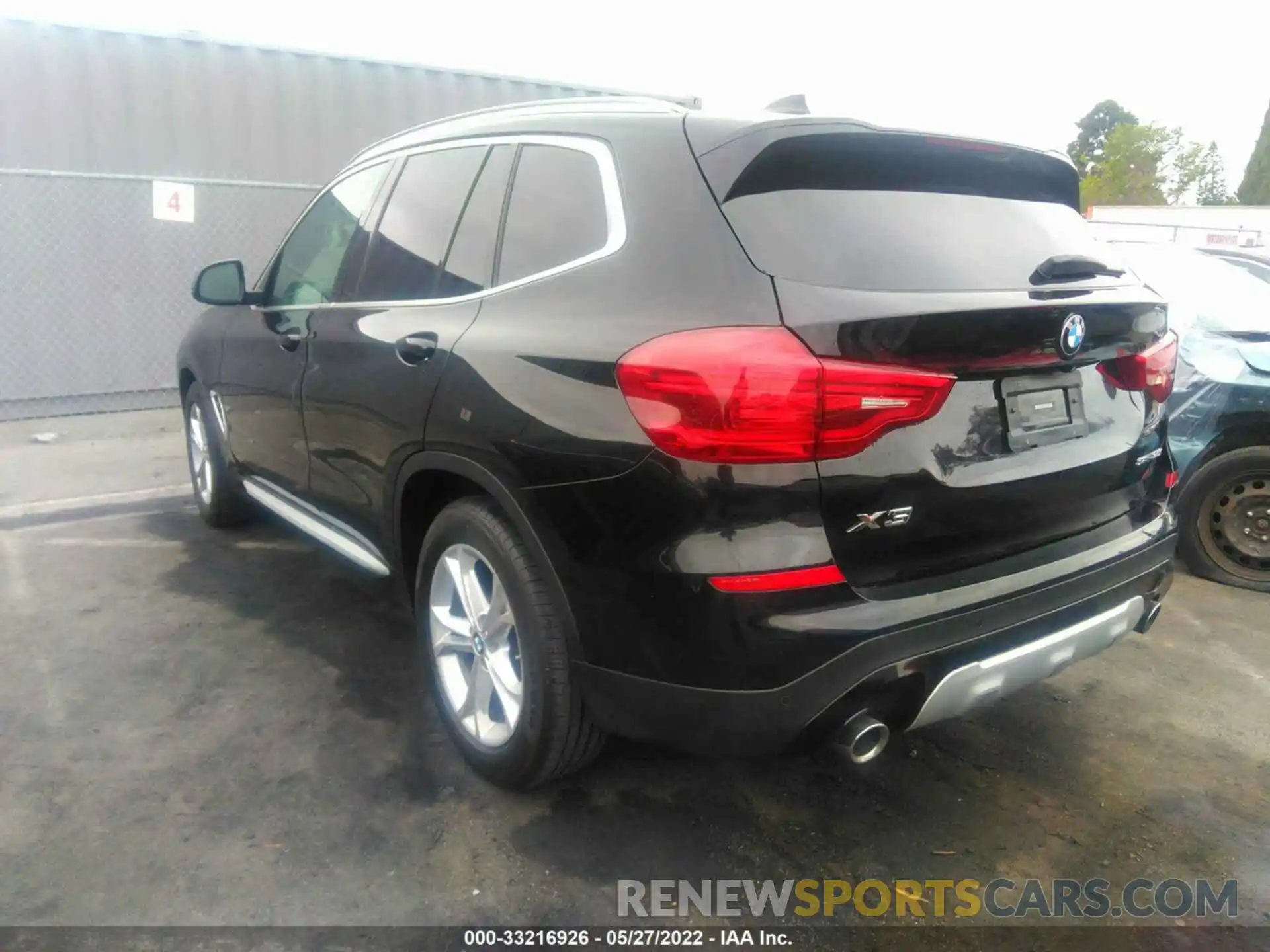 3 Photograph of a damaged car 5UXTR7C54KLR47724 BMW X3 2019