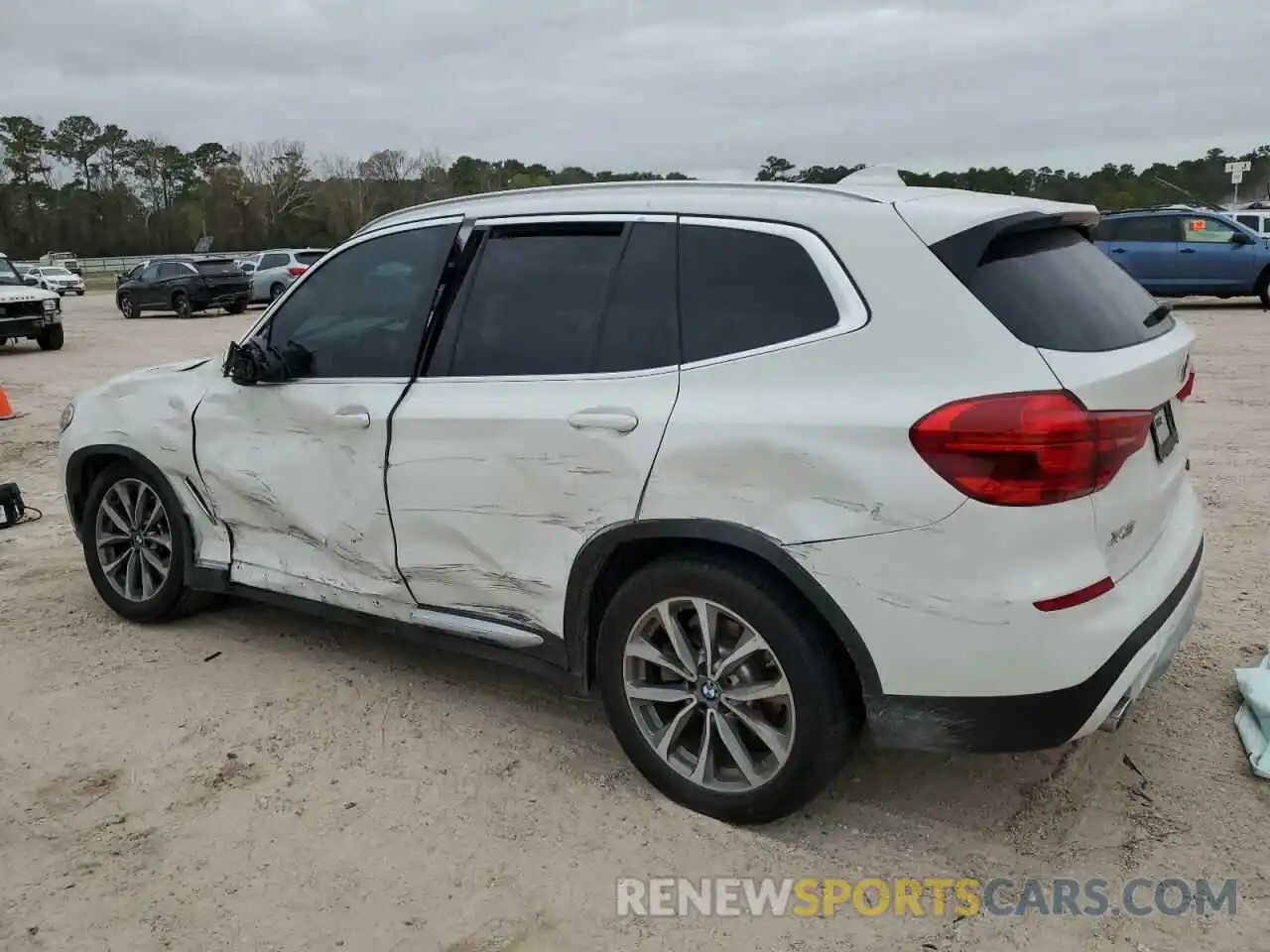 2 Photograph of a damaged car 5UXTR7C54KLR48680 BMW X3 2019