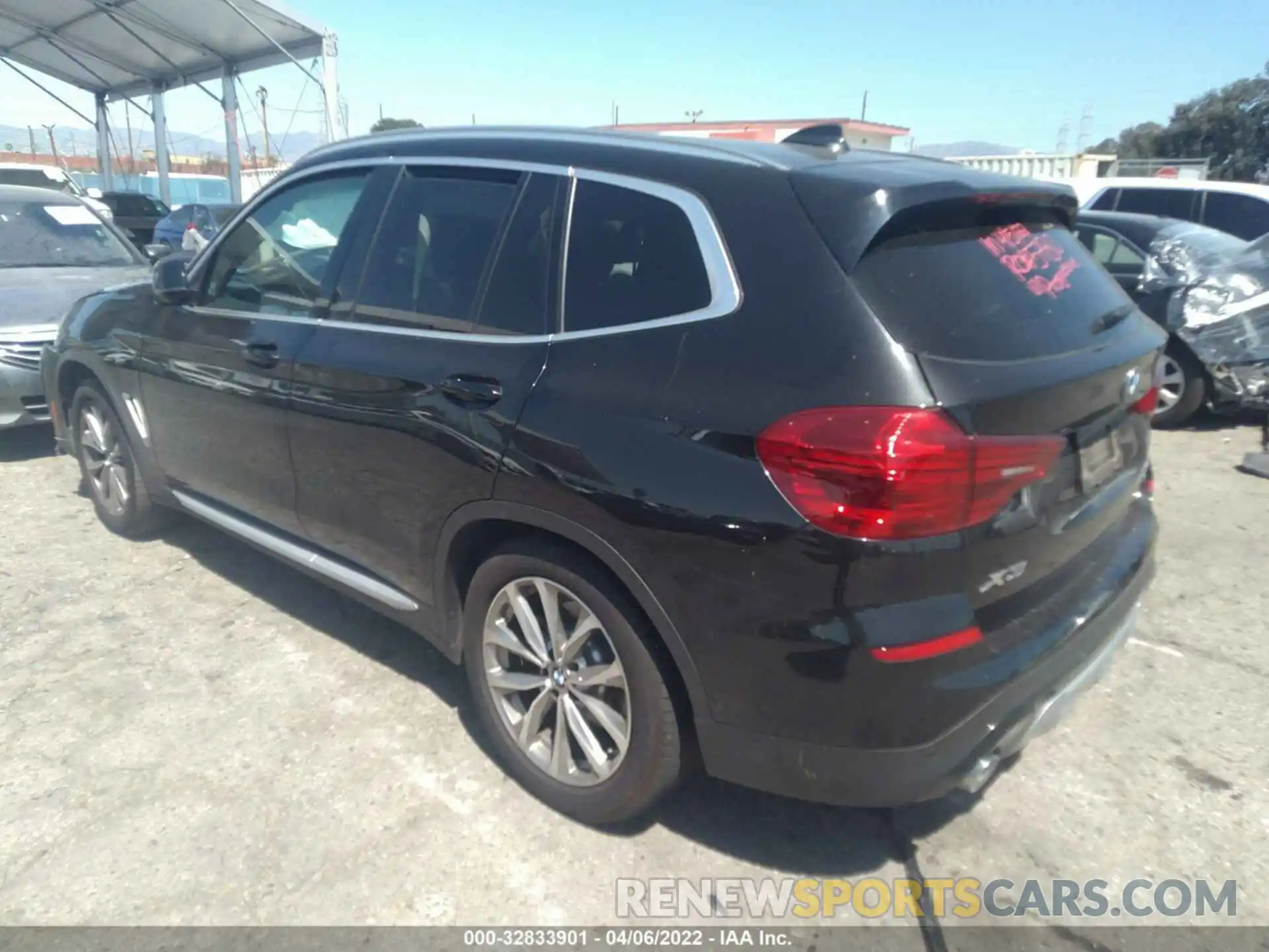 3 Photograph of a damaged car 5UXTR7C54KLR50865 BMW X3 2019