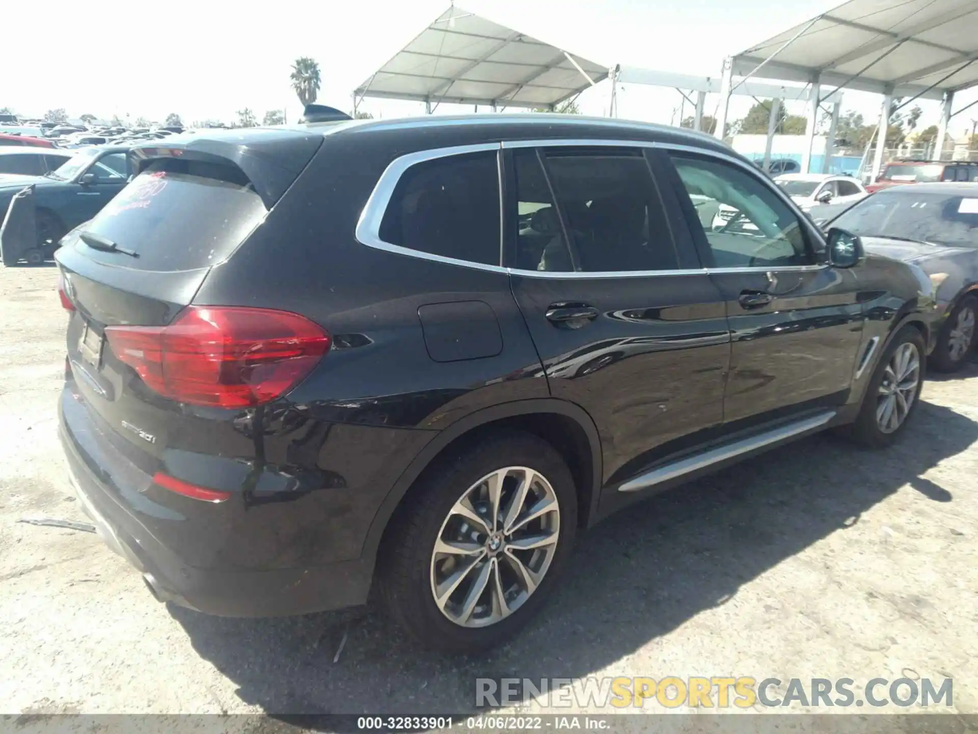 4 Фотография поврежденного автомобиля 5UXTR7C54KLR50865 BMW X3 2019