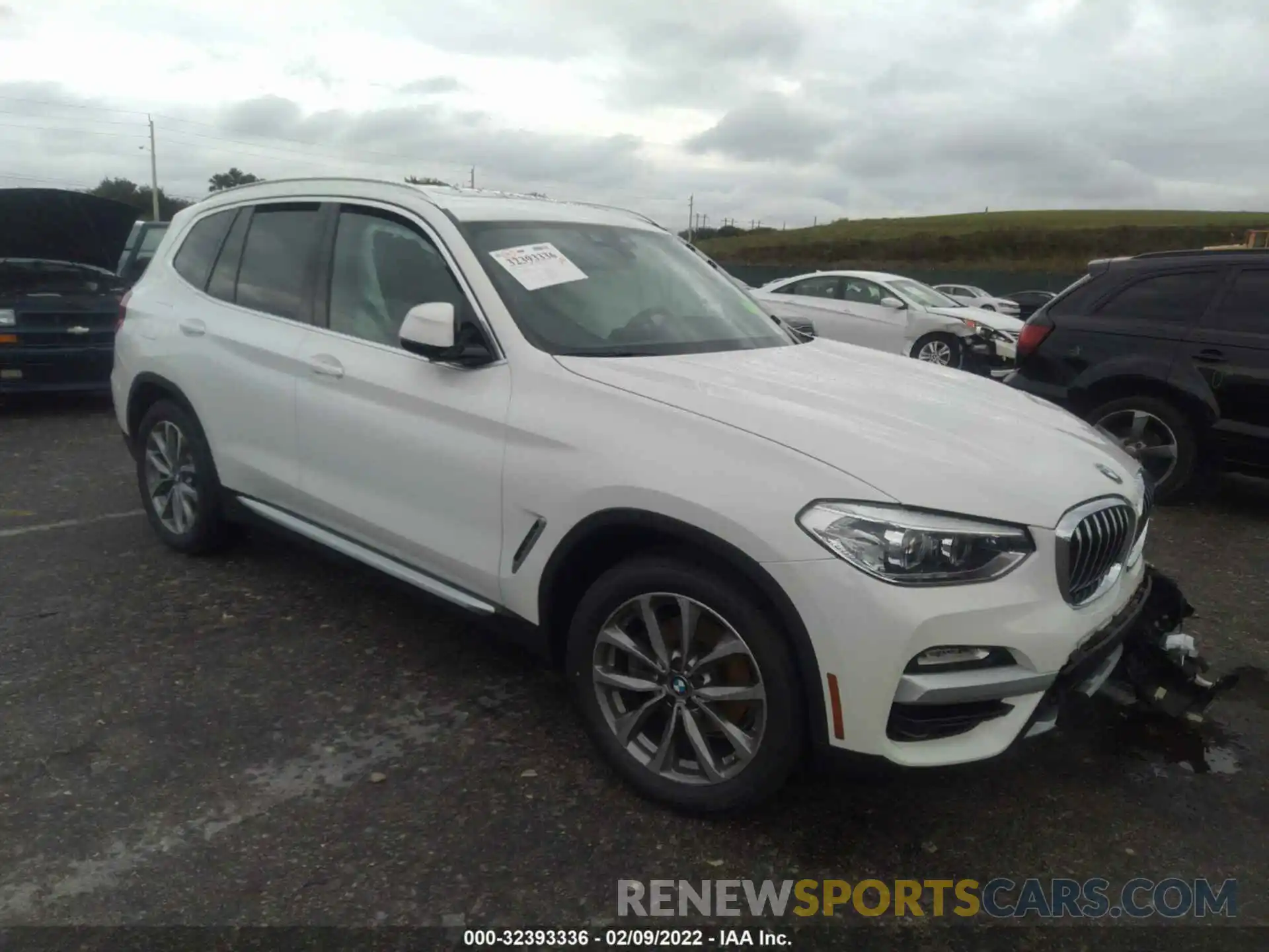 1 Photograph of a damaged car 5UXTR7C54KLR52938 BMW X3 2019