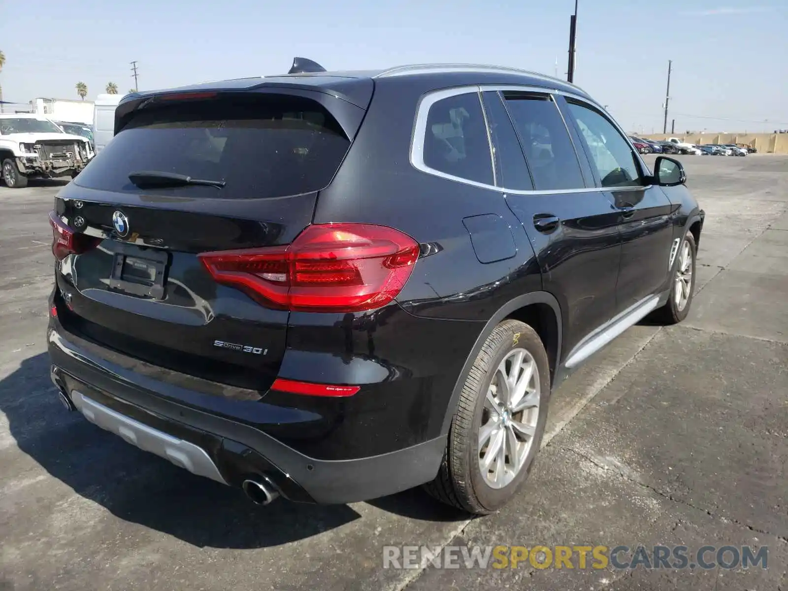 4 Photograph of a damaged car 5UXTR7C55KLA48289 BMW X3 2019