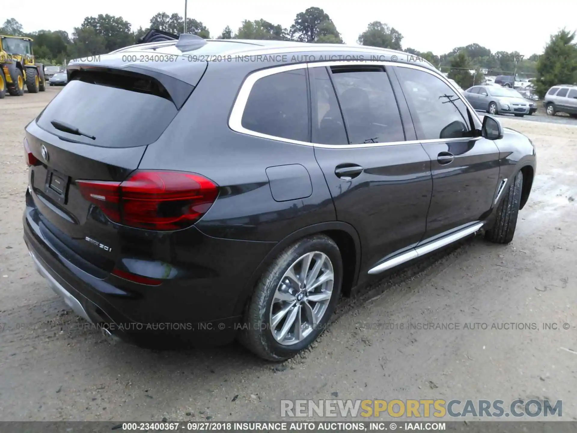 4 Photograph of a damaged car 5UXTR7C55KLE93440 Bmw X3 2019