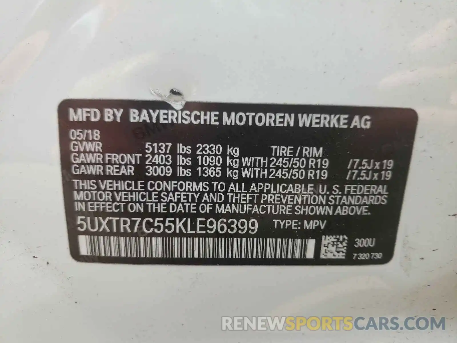 10 Photograph of a damaged car 5UXTR7C55KLE96399 BMW X3 2019