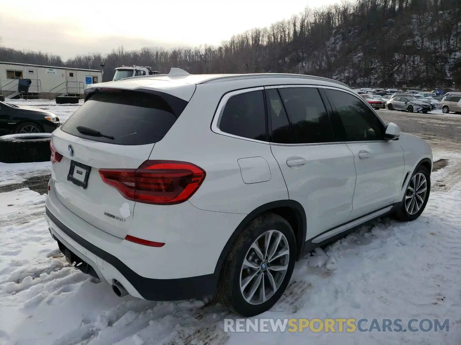 4 Фотография поврежденного автомобиля 5UXTR7C55KLE97469 BMW X3 2019