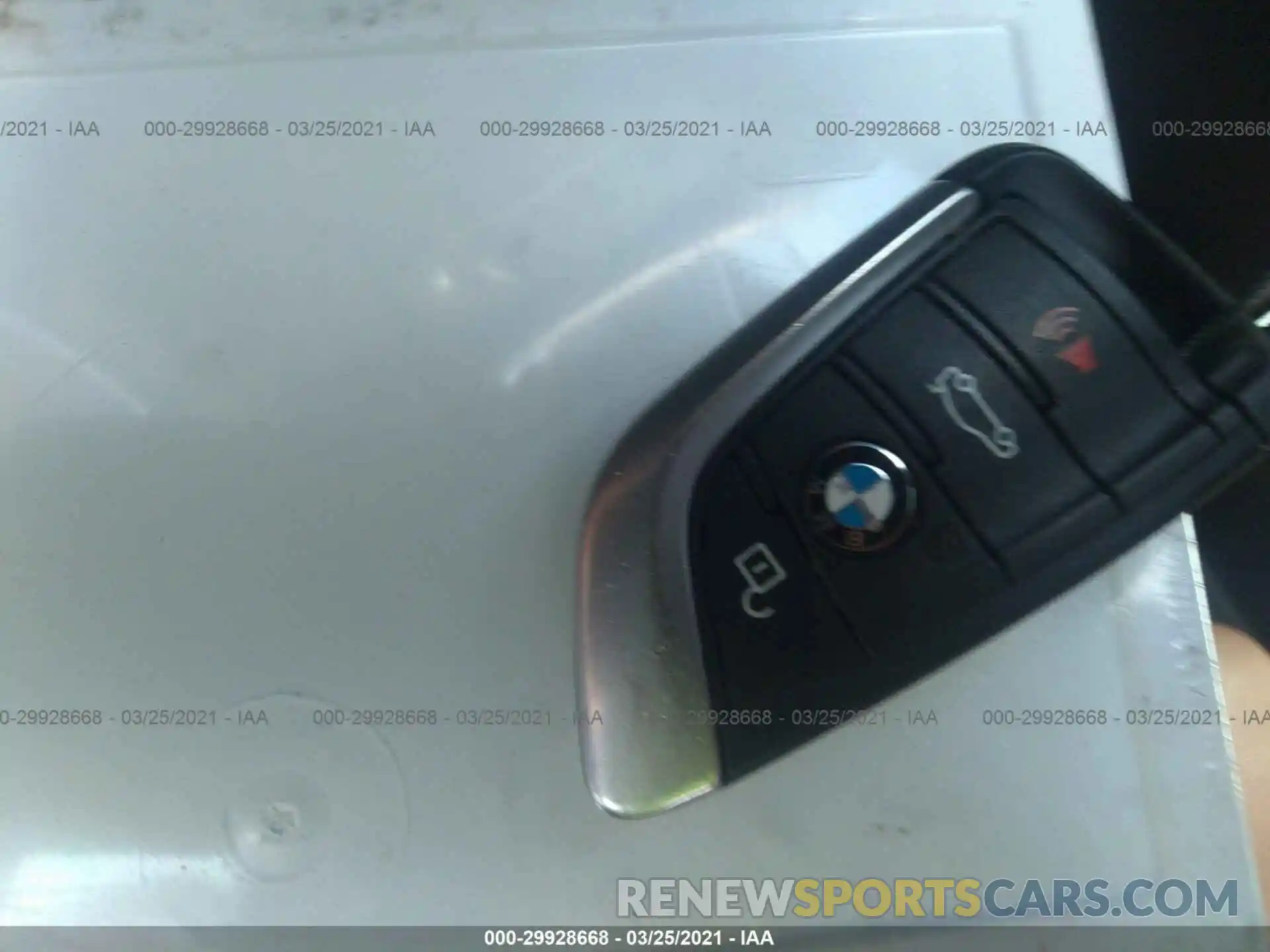 11 Photograph of a damaged car 5UXTR7C55KLF23777 BMW X3 2019