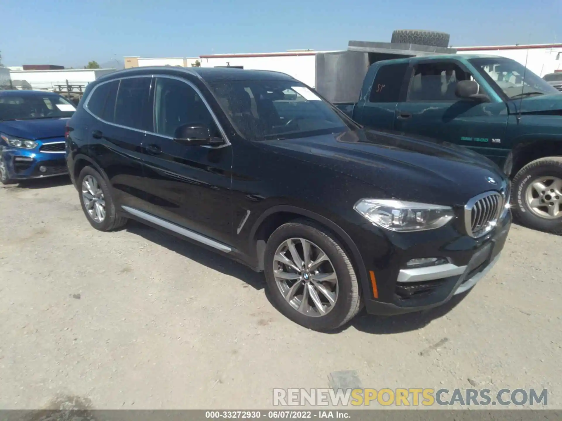 1 Photograph of a damaged car 5UXTR7C55KLF26503 BMW X3 2019