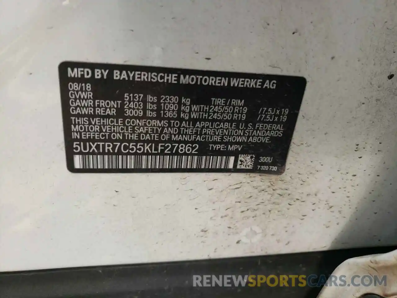 10 Photograph of a damaged car 5UXTR7C55KLF27862 BMW X3 2019