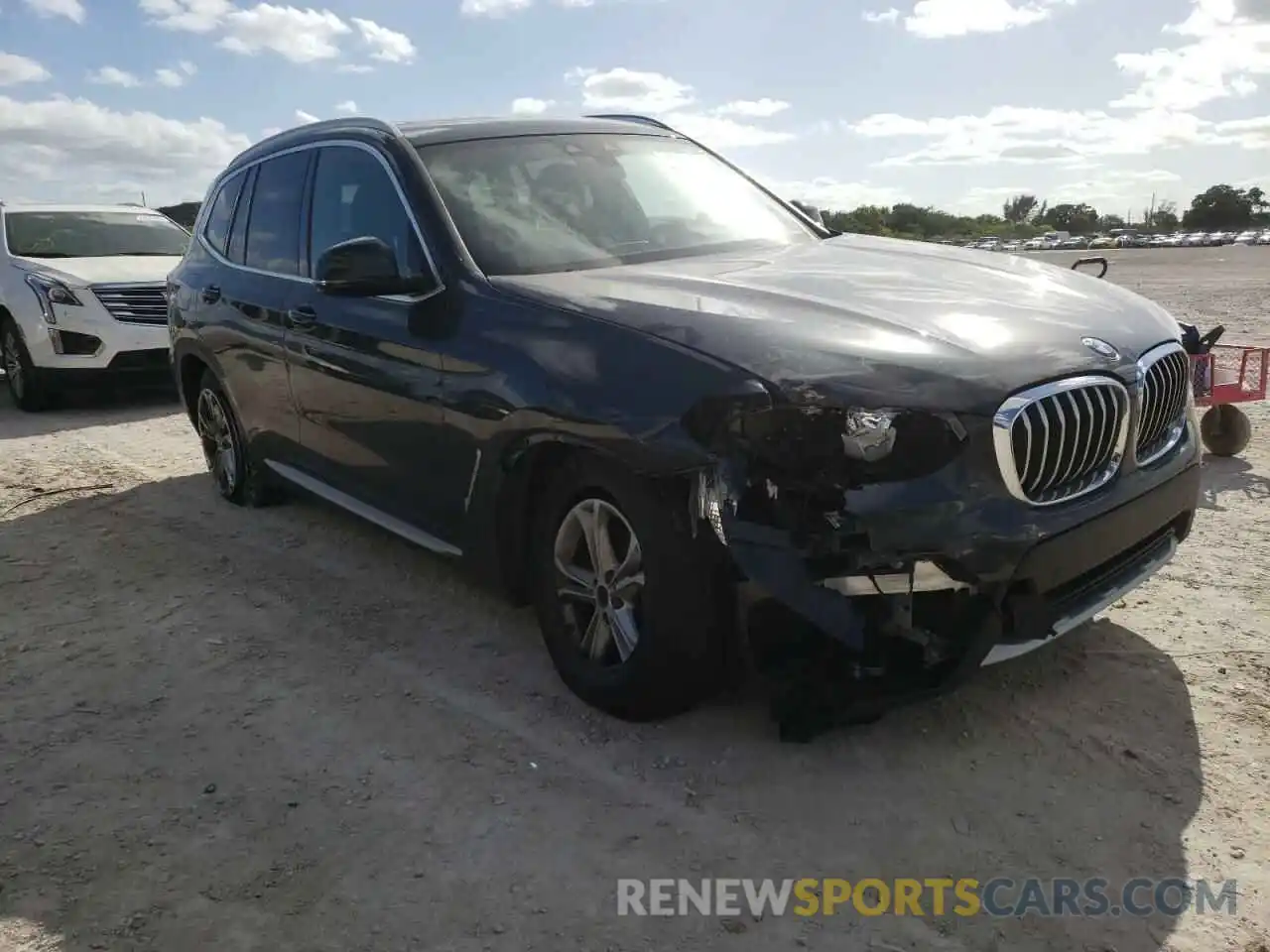 1 Photograph of a damaged car 5UXTR7C55KLF30051 BMW X3 2019