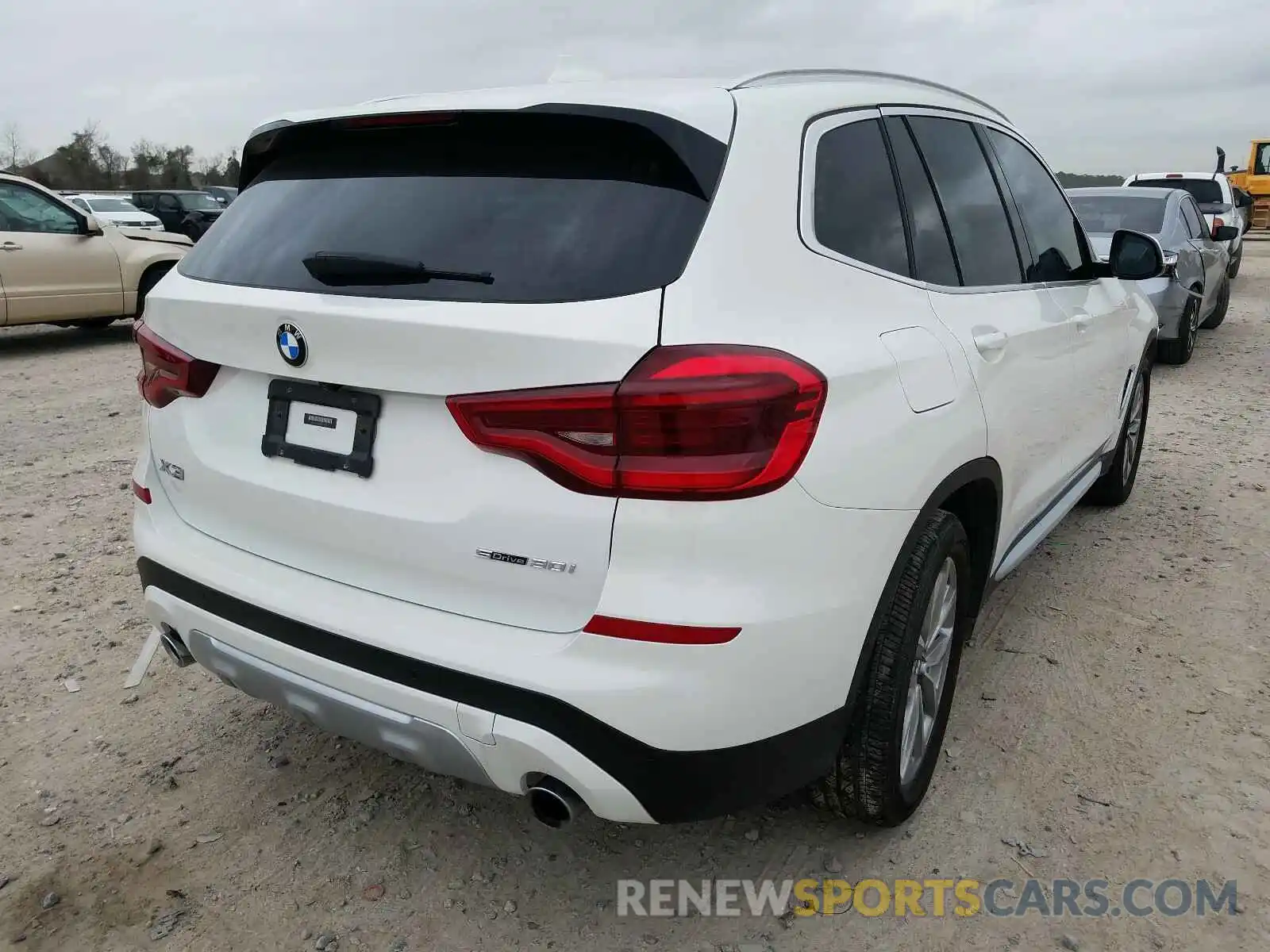 4 Photograph of a damaged car 5UXTR7C55KLF32494 BMW X3 2019