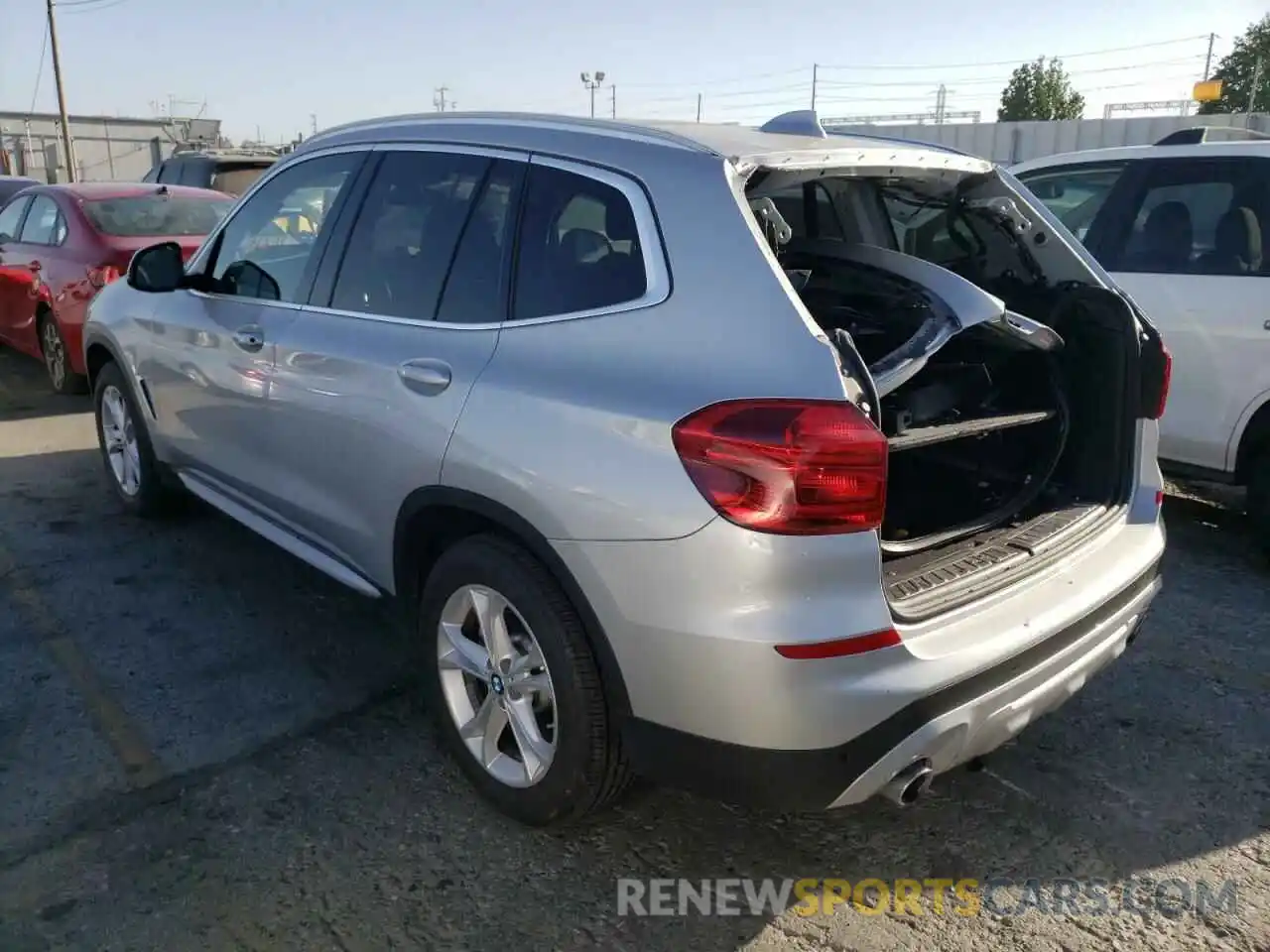 3 Photograph of a damaged car 5UXTR7C55KLF35637 BMW X3 2019