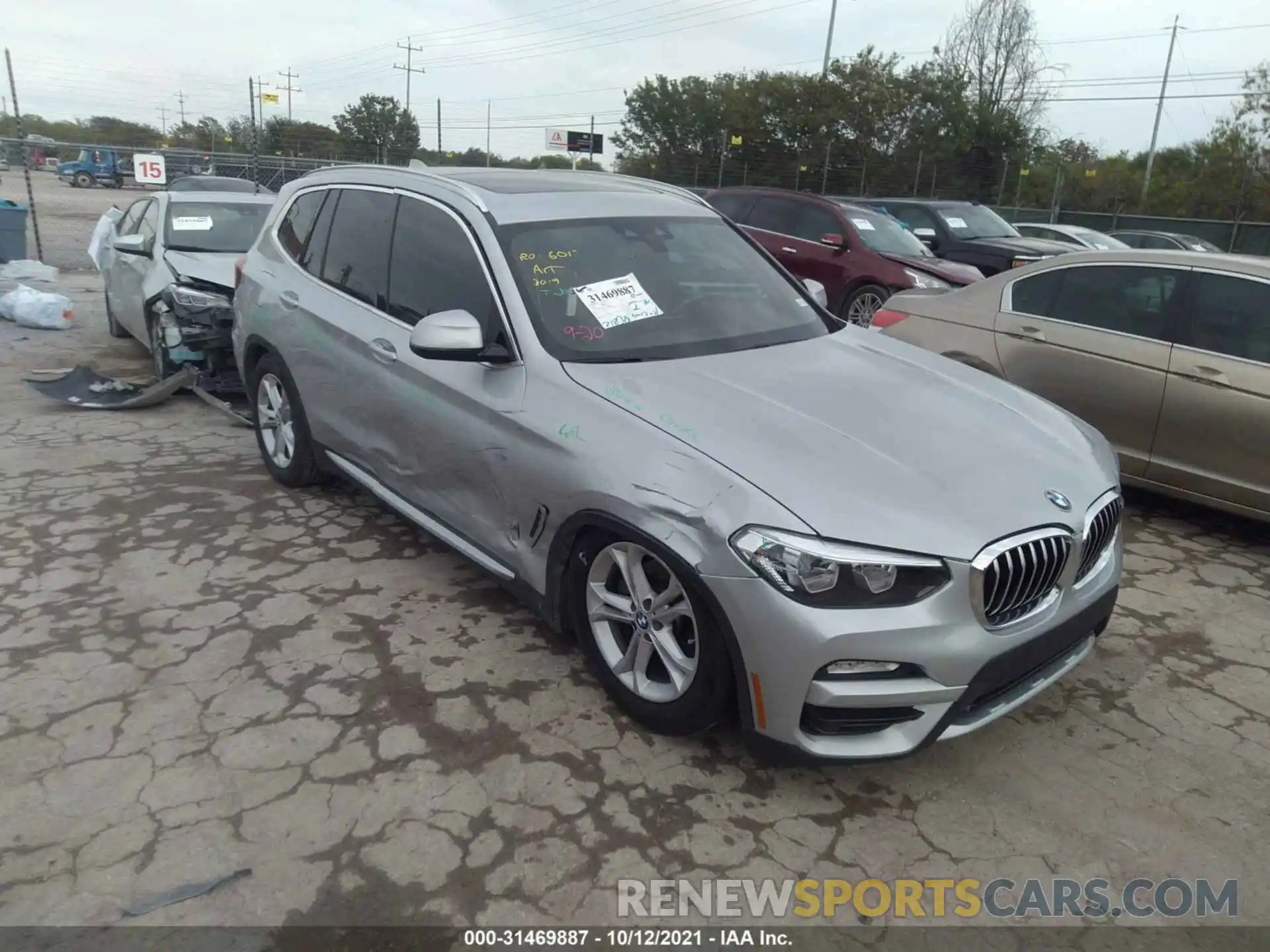 1 Photograph of a damaged car 5UXTR7C55KLR44170 BMW X3 2019