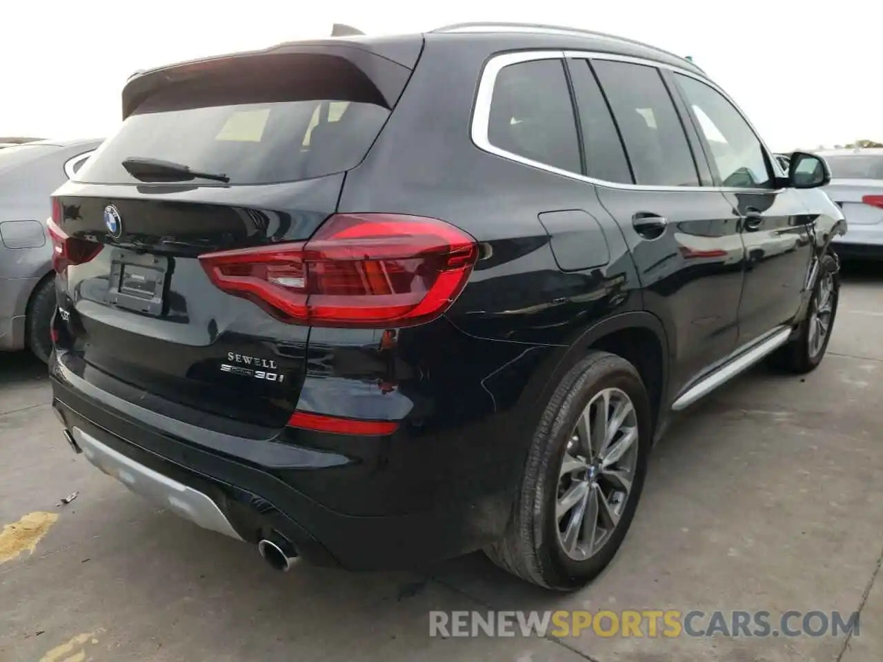 4 Фотография поврежденного автомобиля 5UXTR7C55KLR45156 BMW X3 2019