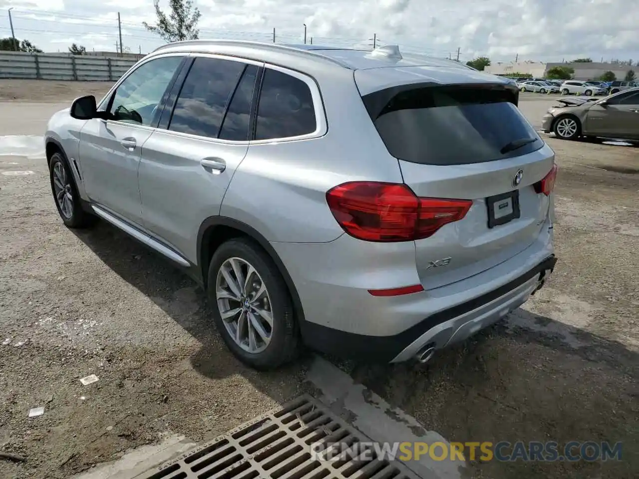 3 Фотография поврежденного автомобиля 5UXTR7C55KLR45982 BMW X3 2019