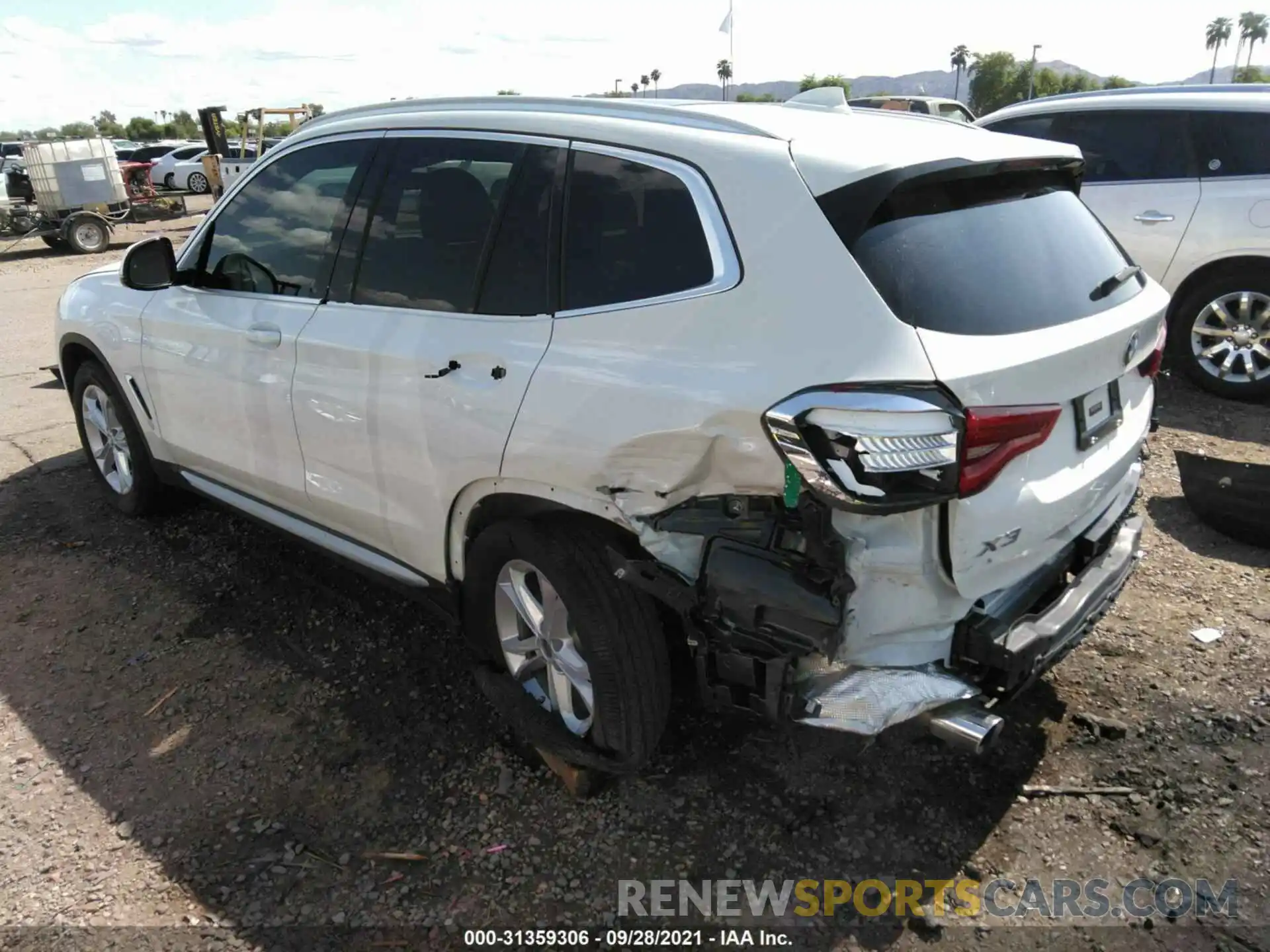 3 Photograph of a damaged car 5UXTR7C55KLR50549 BMW X3 2019