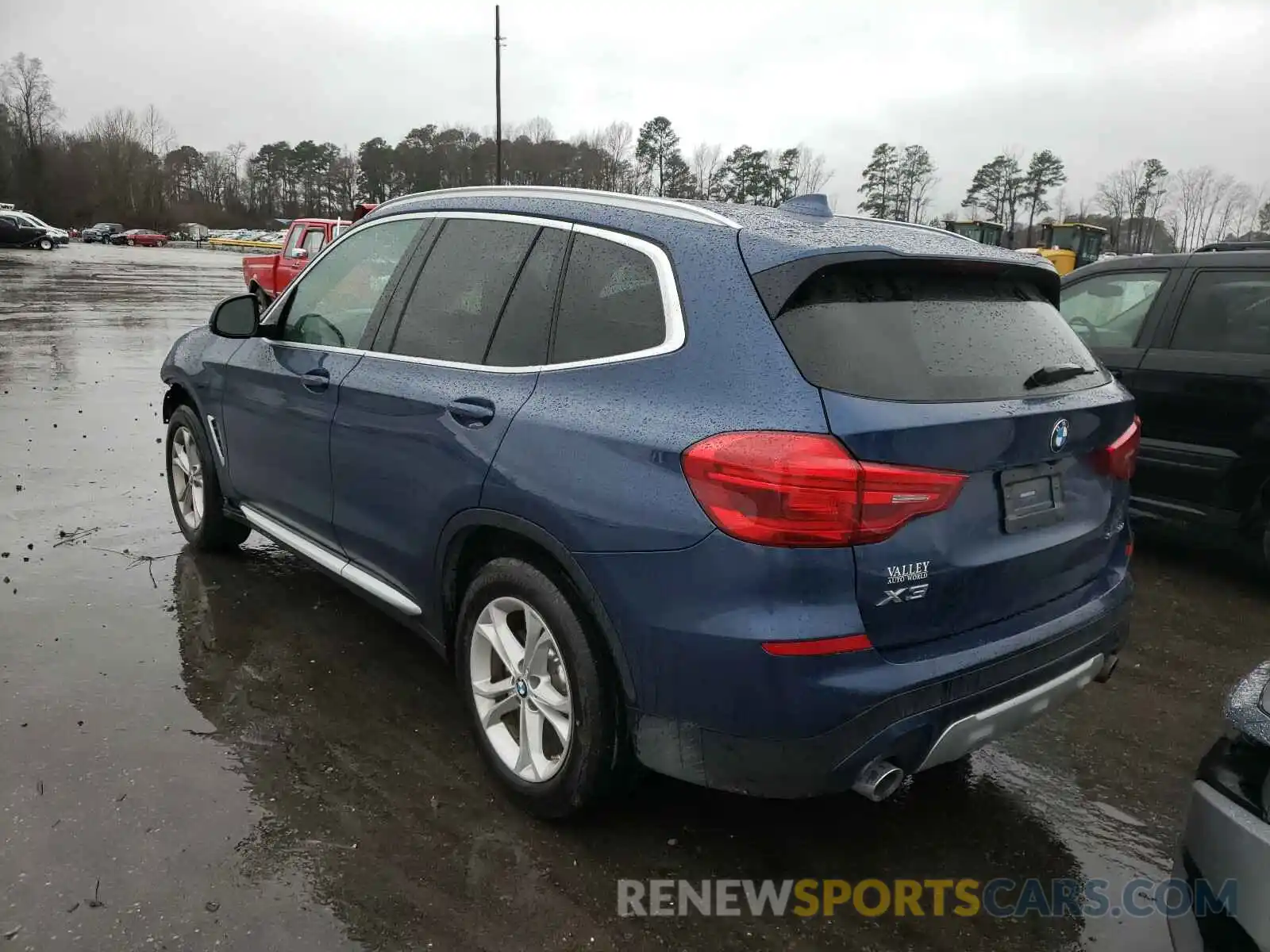 3 Photograph of a damaged car 5UXTR7C55KLR52169 BMW X3 2019