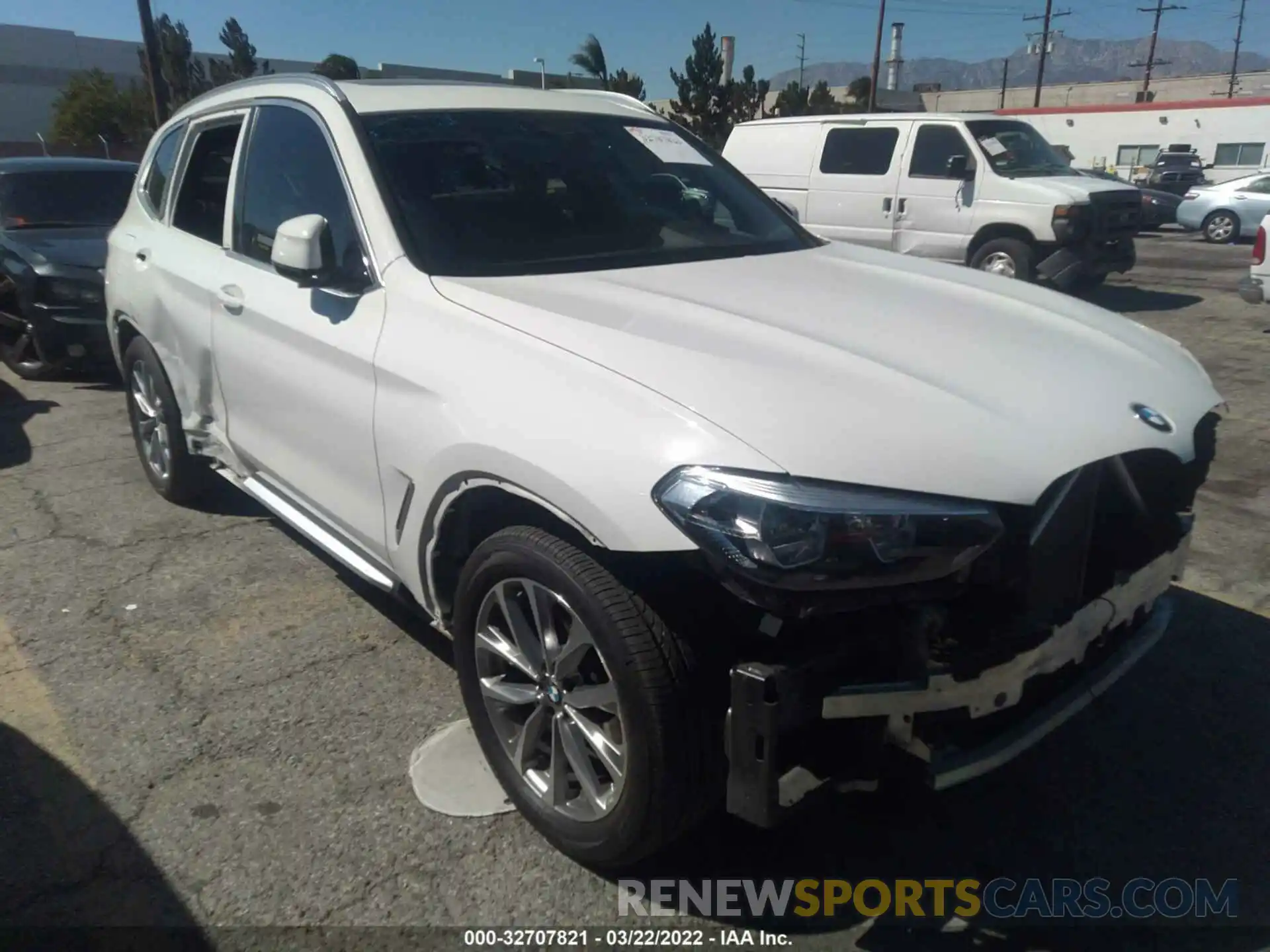 1 Photograph of a damaged car 5UXTR7C56KLA48611 BMW X3 2019