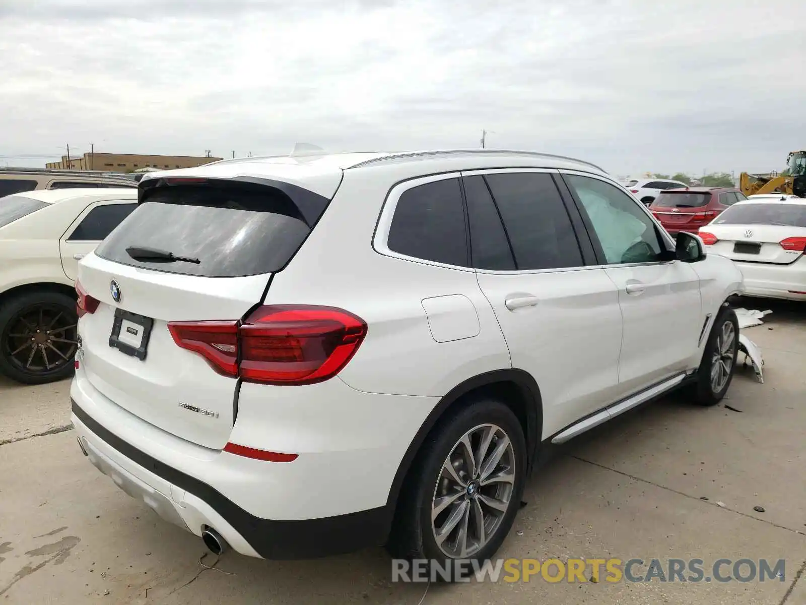 4 Фотография поврежденного автомобиля 5UXTR7C56KLE93964 BMW X3 2019