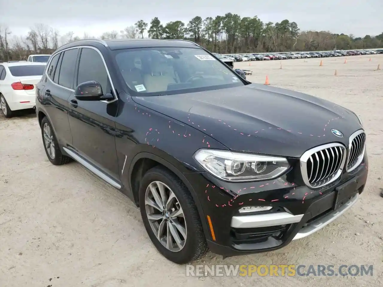 1 Photograph of a damaged car 5UXTR7C56KLE96055 BMW X3 2019