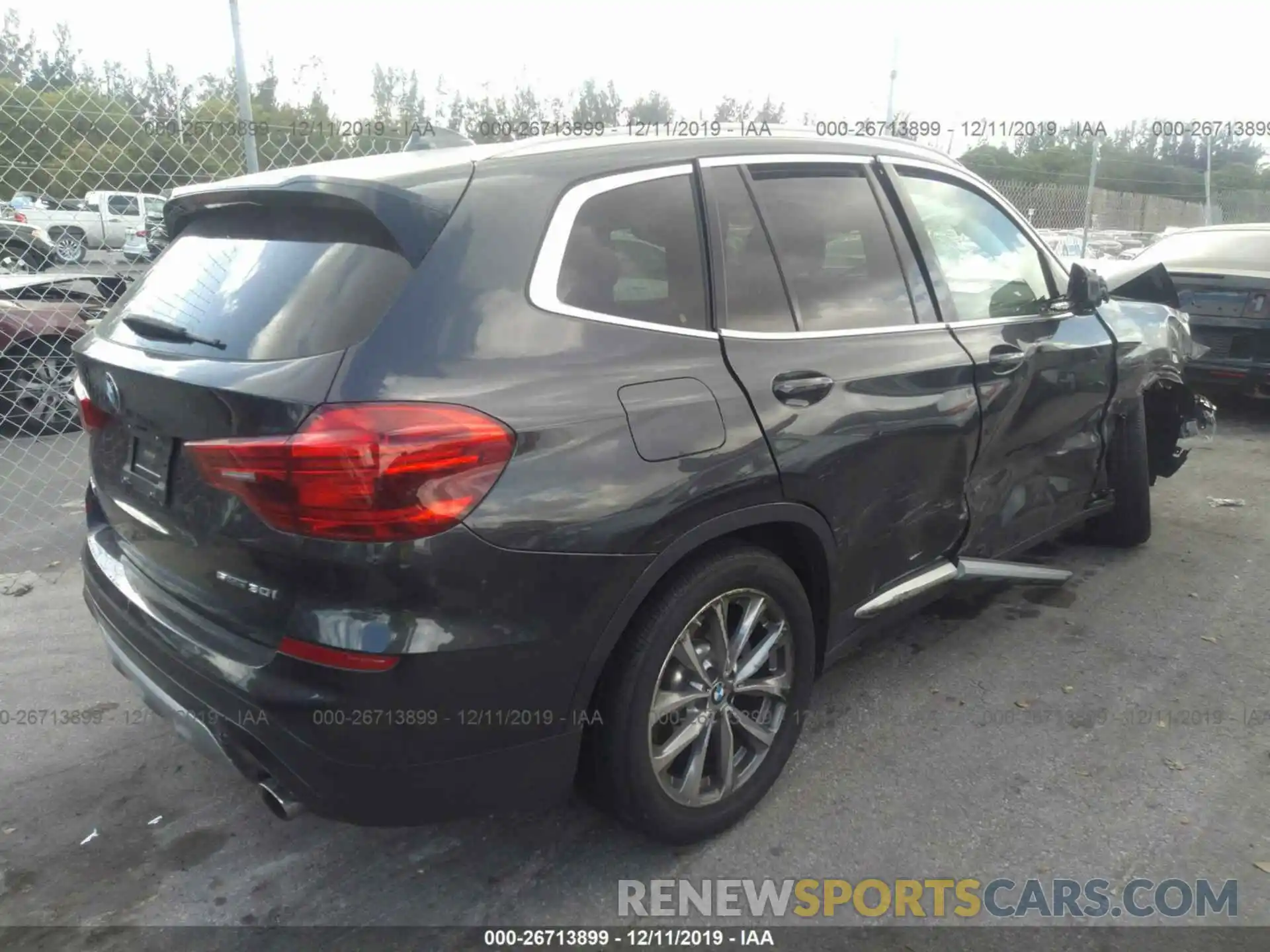 4 Фотография поврежденного автомобиля 5UXTR7C56KLE97819 BMW X3 2019