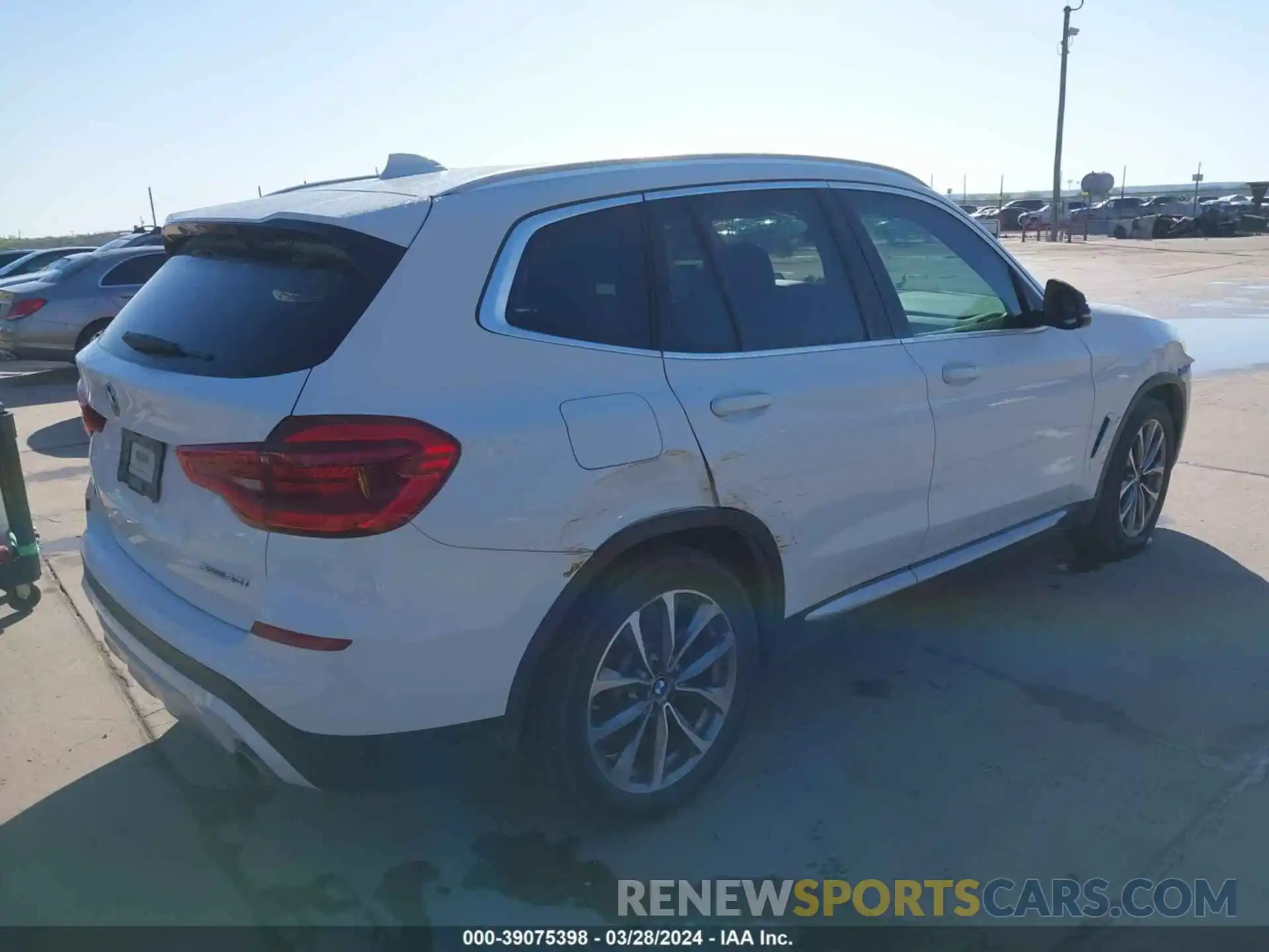 4 Photograph of a damaged car 5UXTR7C56KLF23450 BMW X3 2019