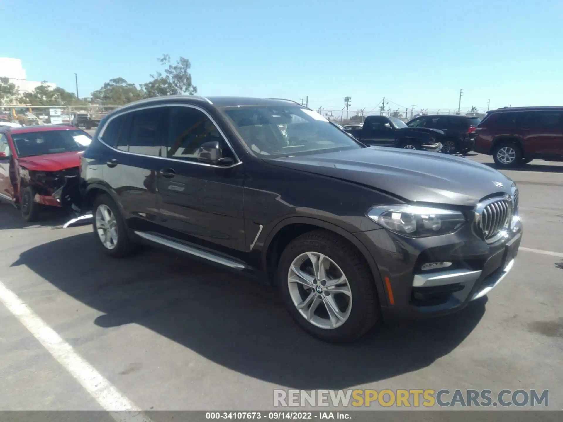 1 Photograph of a damaged car 5UXTR7C56KLF24209 BMW X3 2019