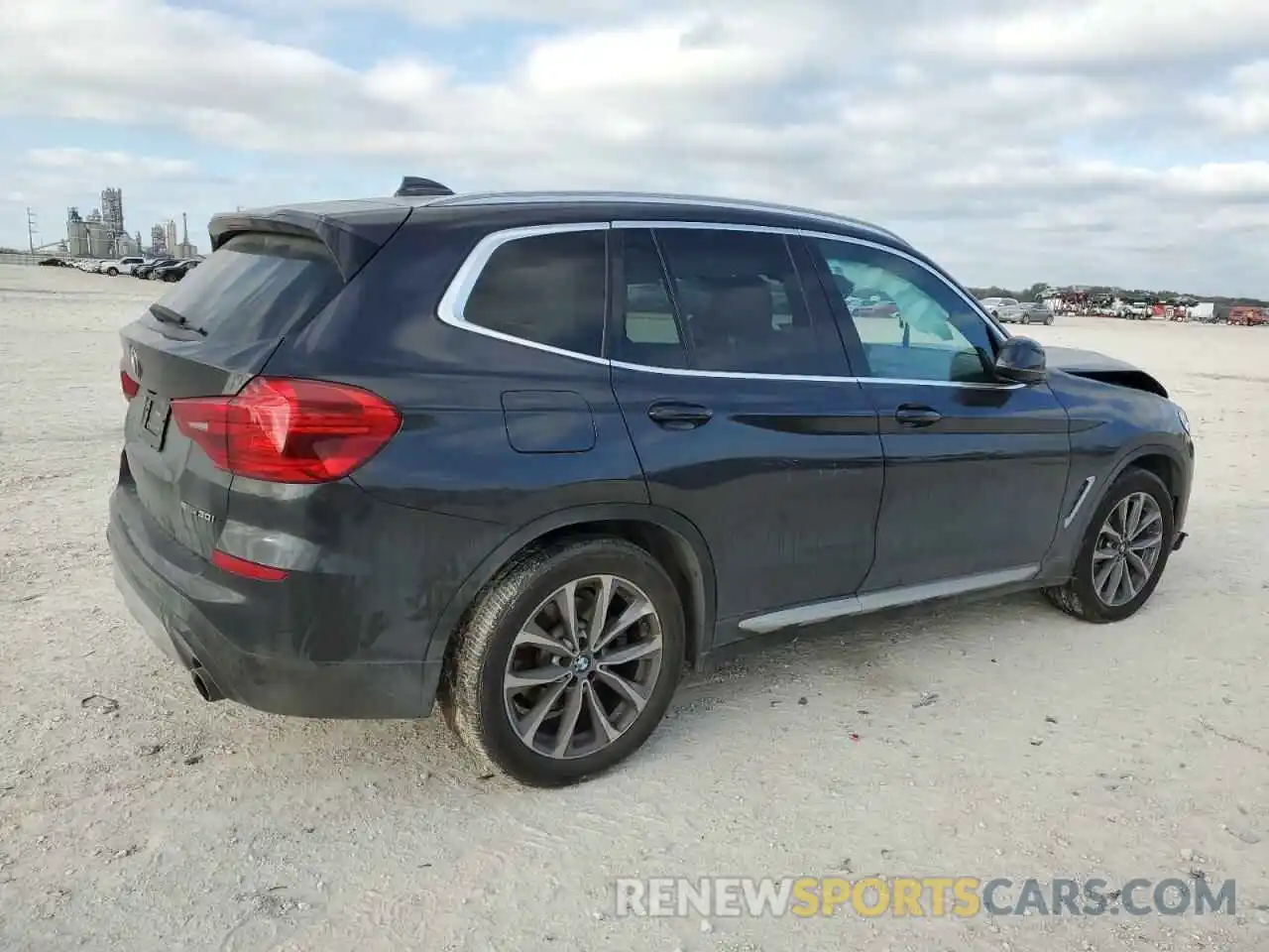 3 Photograph of a damaged car 5UXTR7C56KLF31158 BMW X3 2019