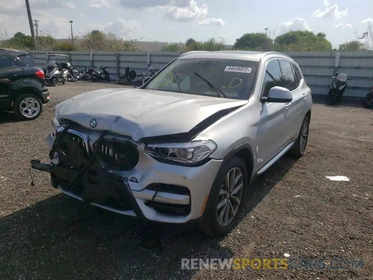 2 Photograph of a damaged car 5UXTR7C56KLR47482 BMW X3 2019