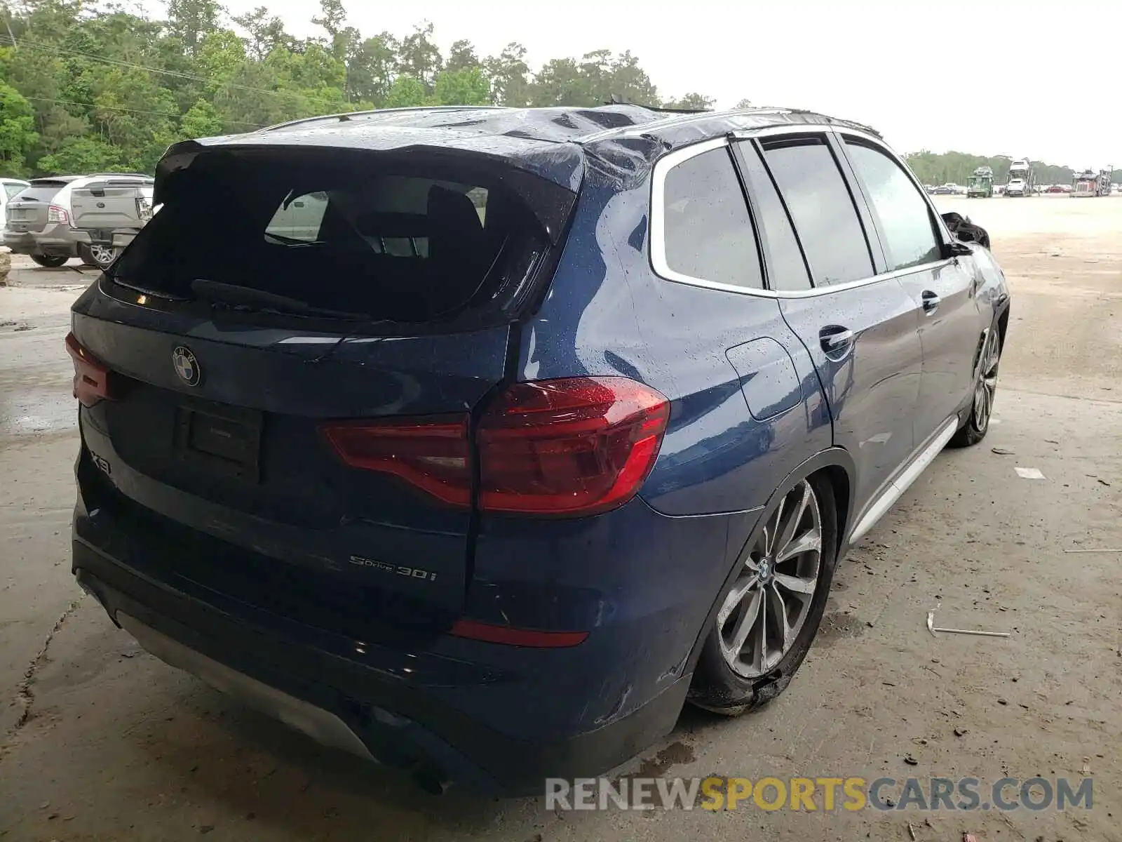 4 Photograph of a damaged car 5UXTR7C56KLR48891 BMW X3 2019