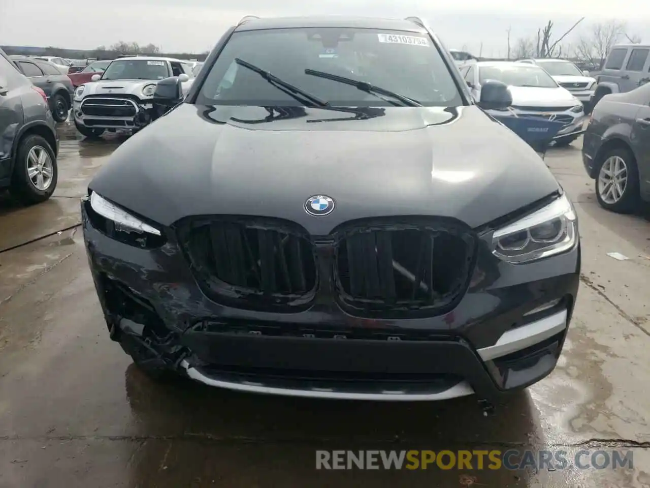 5 Photograph of a damaged car 5UXTR7C56KLR49412 BMW X3 2019