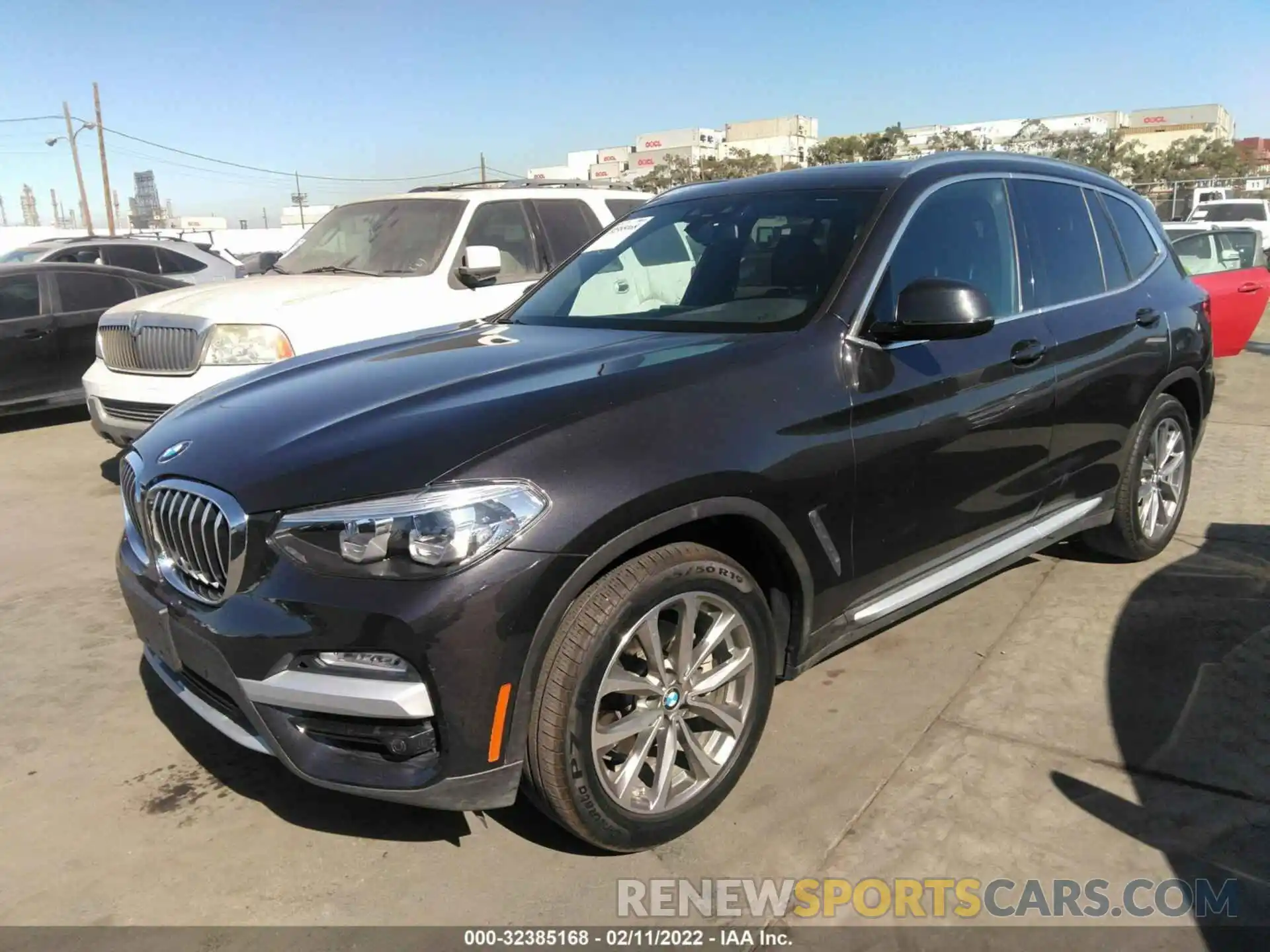 6 Photograph of a damaged car 5UXTR7C56KLR53475 BMW X3 2019