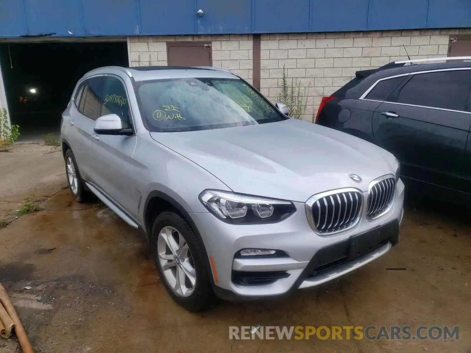 1 Photograph of a damaged car 5UXTR7C57KLF27006 BMW X3 2019